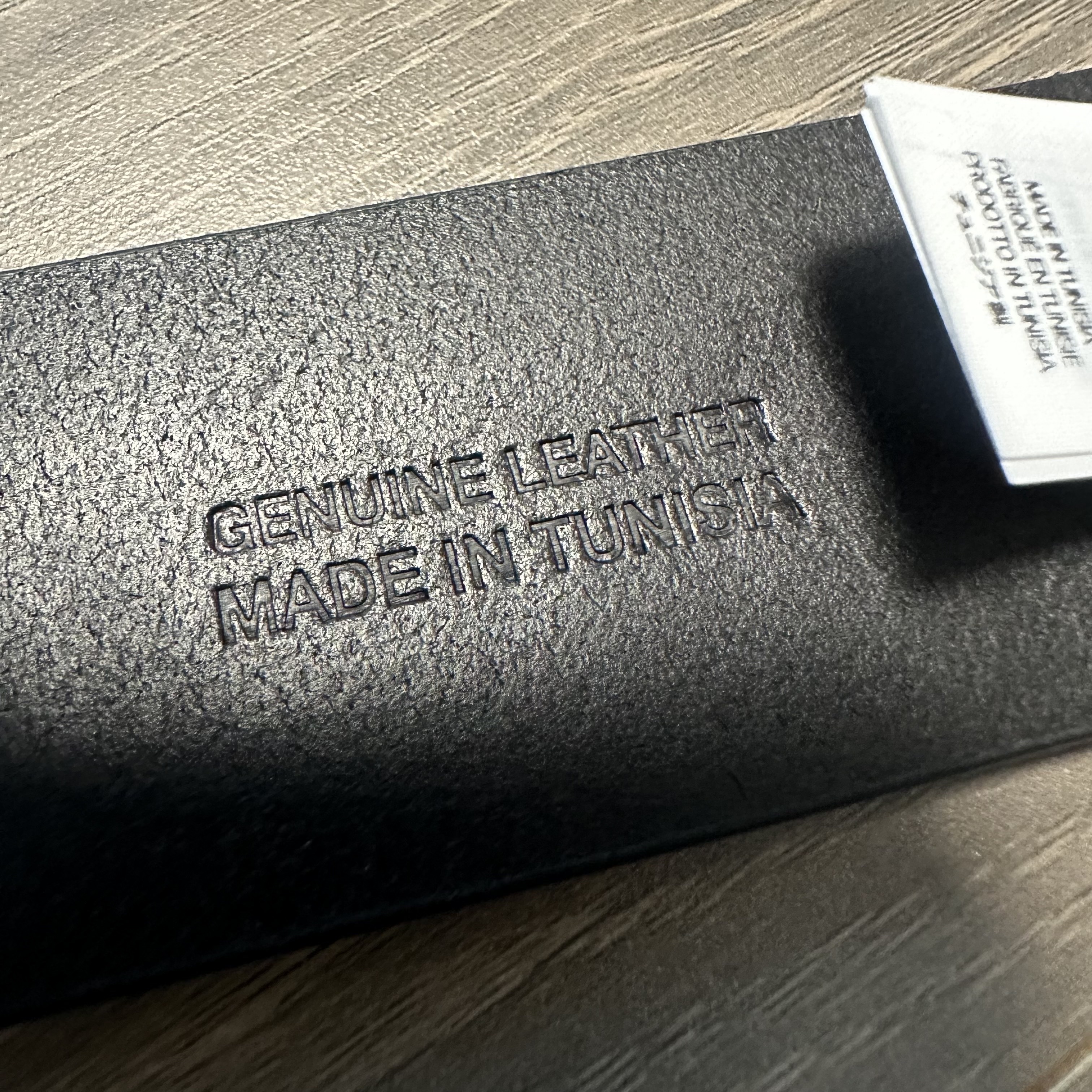 Supreme Repeat Leather Belt Black 착용 스타일 - 5