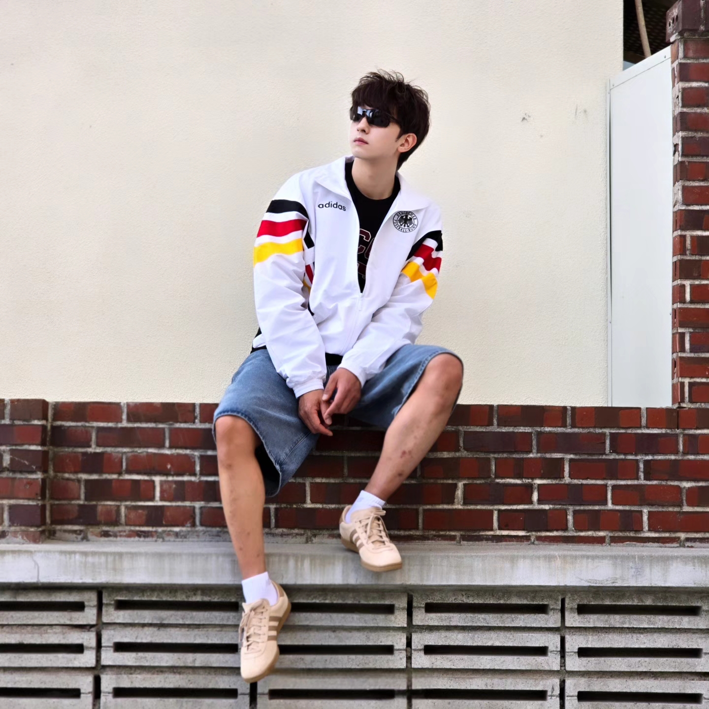 Adidas Germany 1996 Woven Track Jacket White - KR Sizing, Adidas Germany 1996 Woven Track Jacket White - US Sizing 착용 스타일 - 5