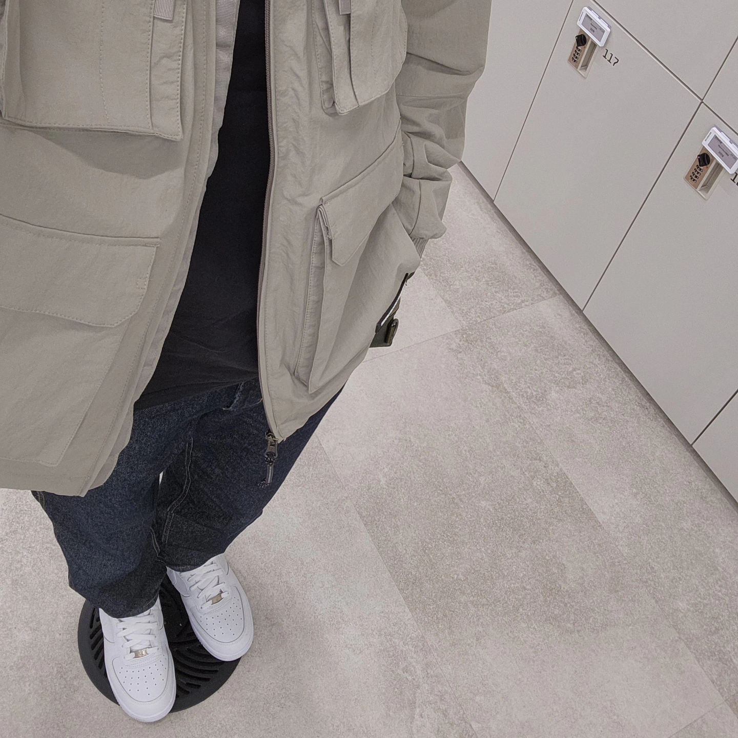 Nike Air Force 1 Mid '07 White 착용 스타일 - 1