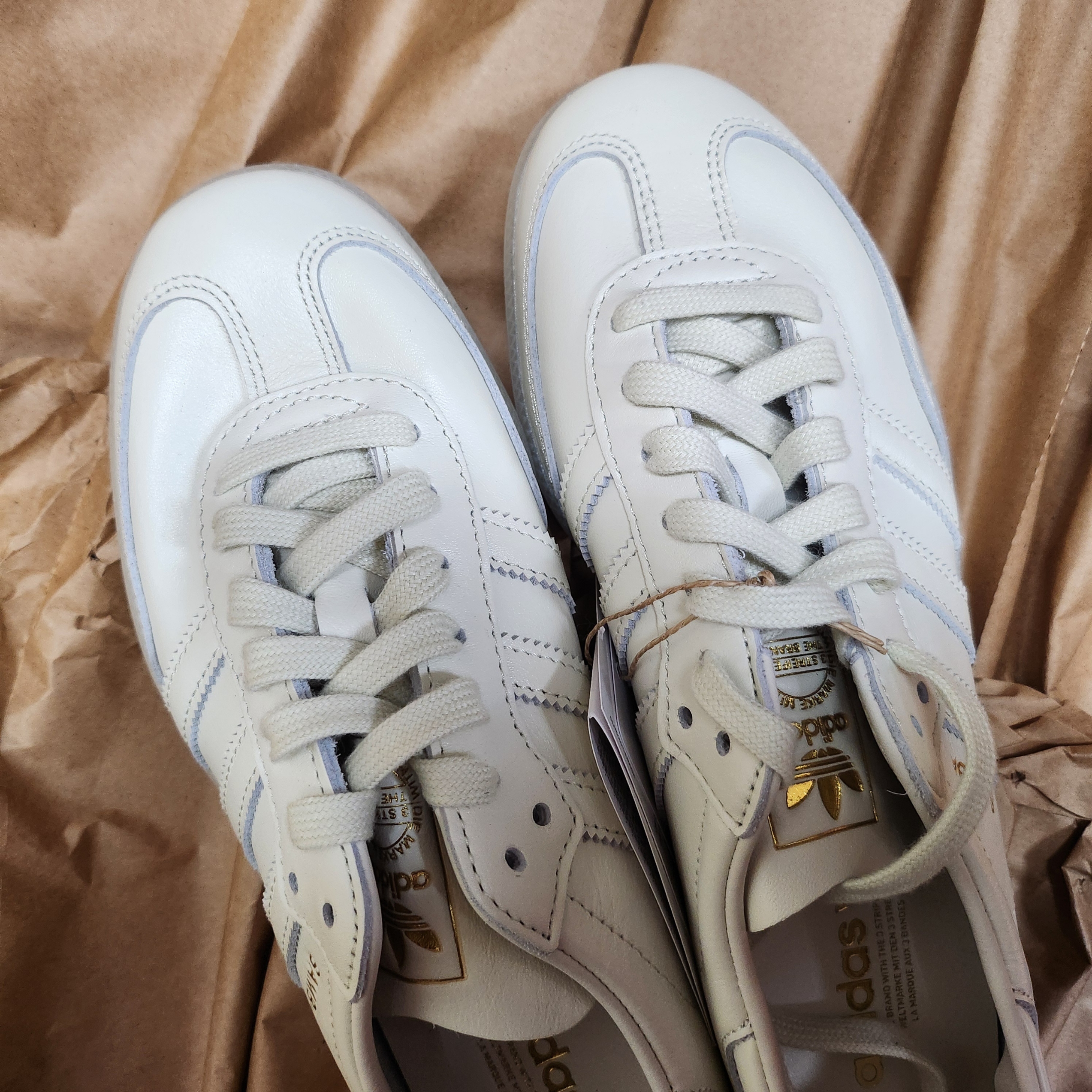 Adidas Samba Decon Ivory Gold Metallic 착용 스타일 - 6
