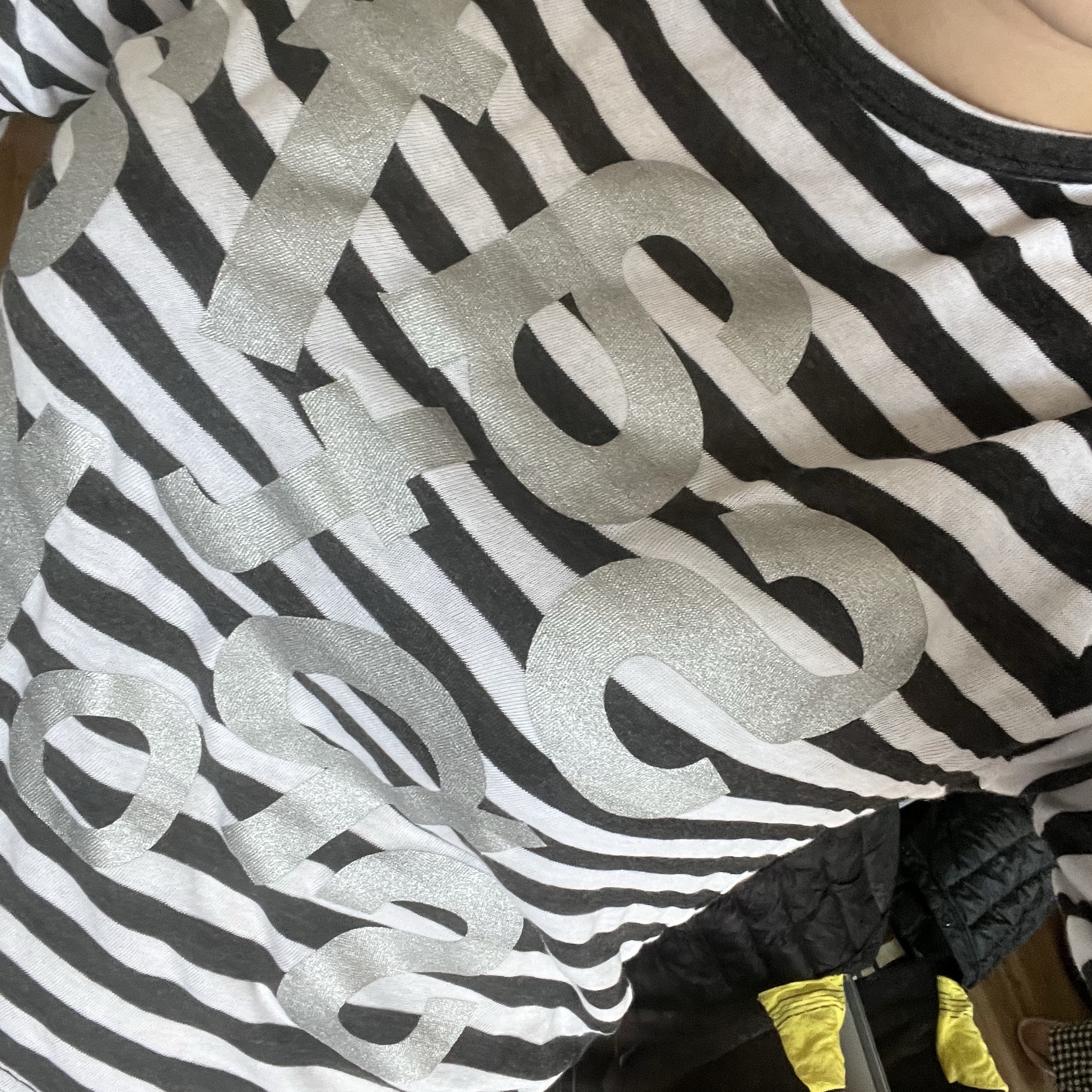 [KREAM 단독] Safarispot Women 1/2 Ticketing Stripe Border Tee White 착용 스타일