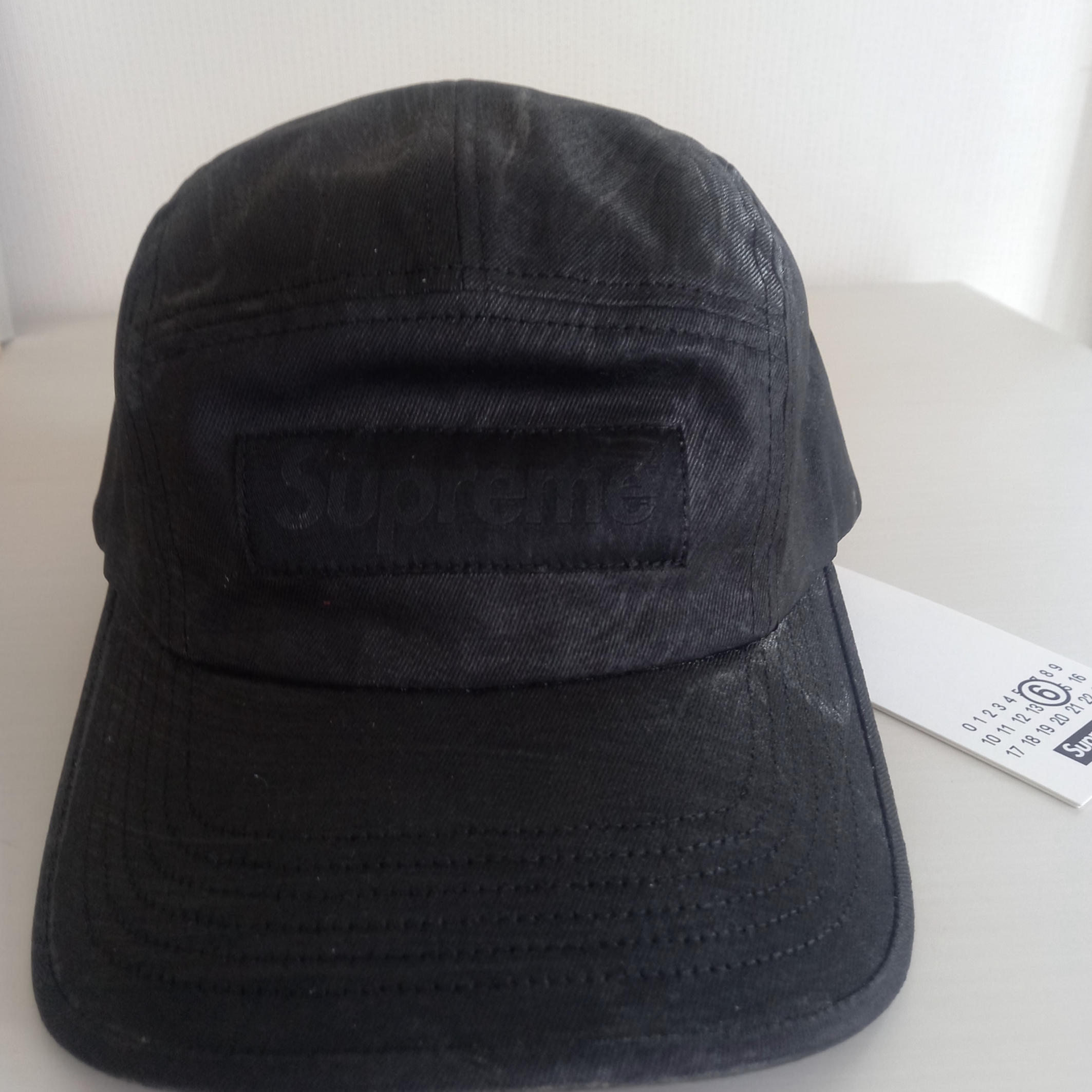 Supreme x MM6 Maison Margiela Painted Camp Cap Black - 24SS, Supreme Small Box Shirt Washed Black - 24SS 착용 스타일 - 2