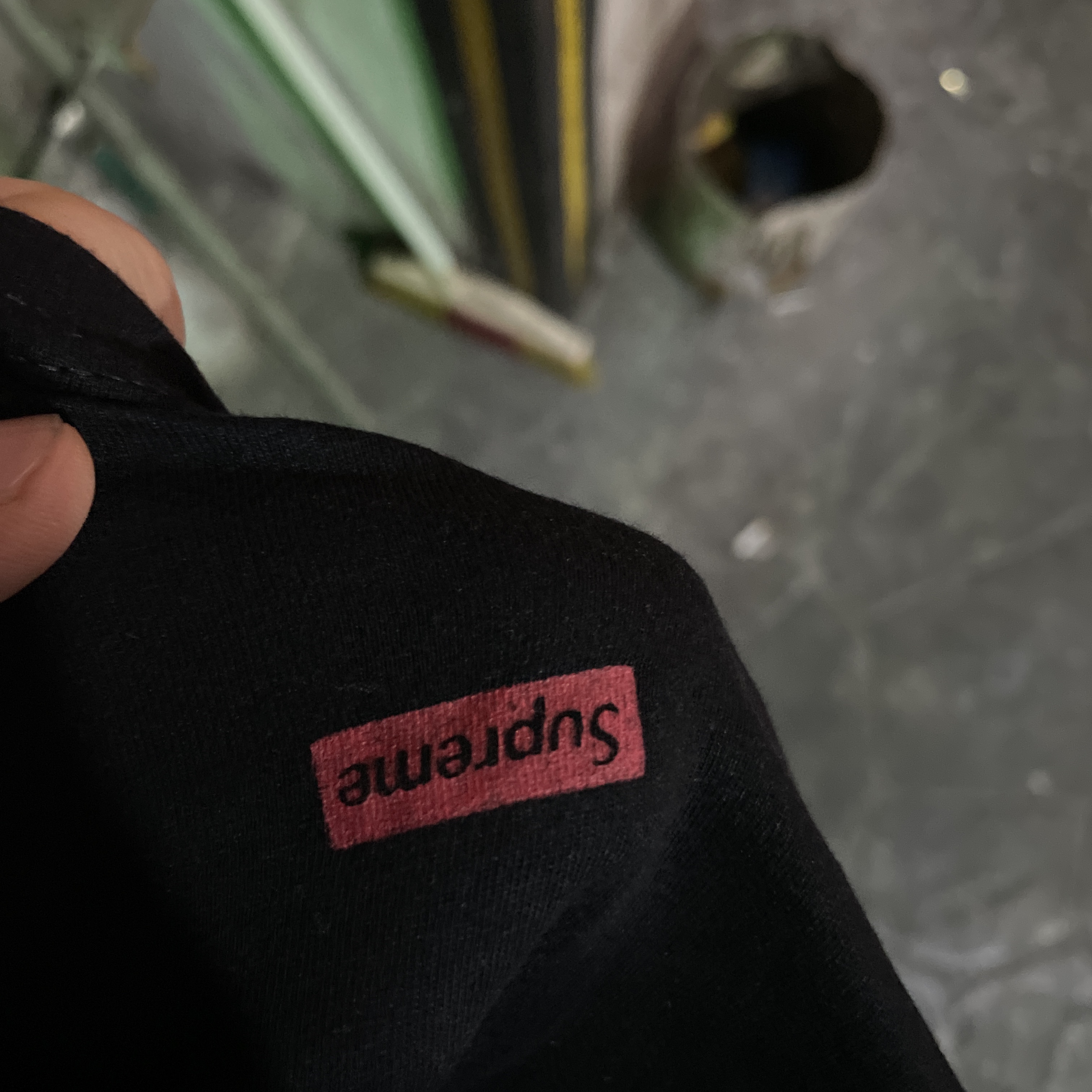 Supreme Hanes Tagless T-Shirts Black (3 Pack) 착용 스타일