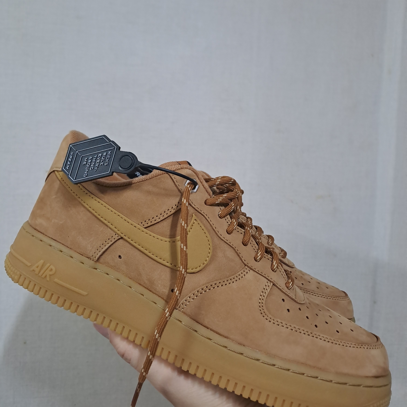 Nike Air Force 1 '07 WB Flax 착용 스타일 - 3