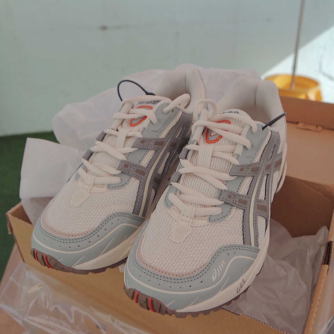 Asics Gel-1090 Blue Grey 착용 스타일