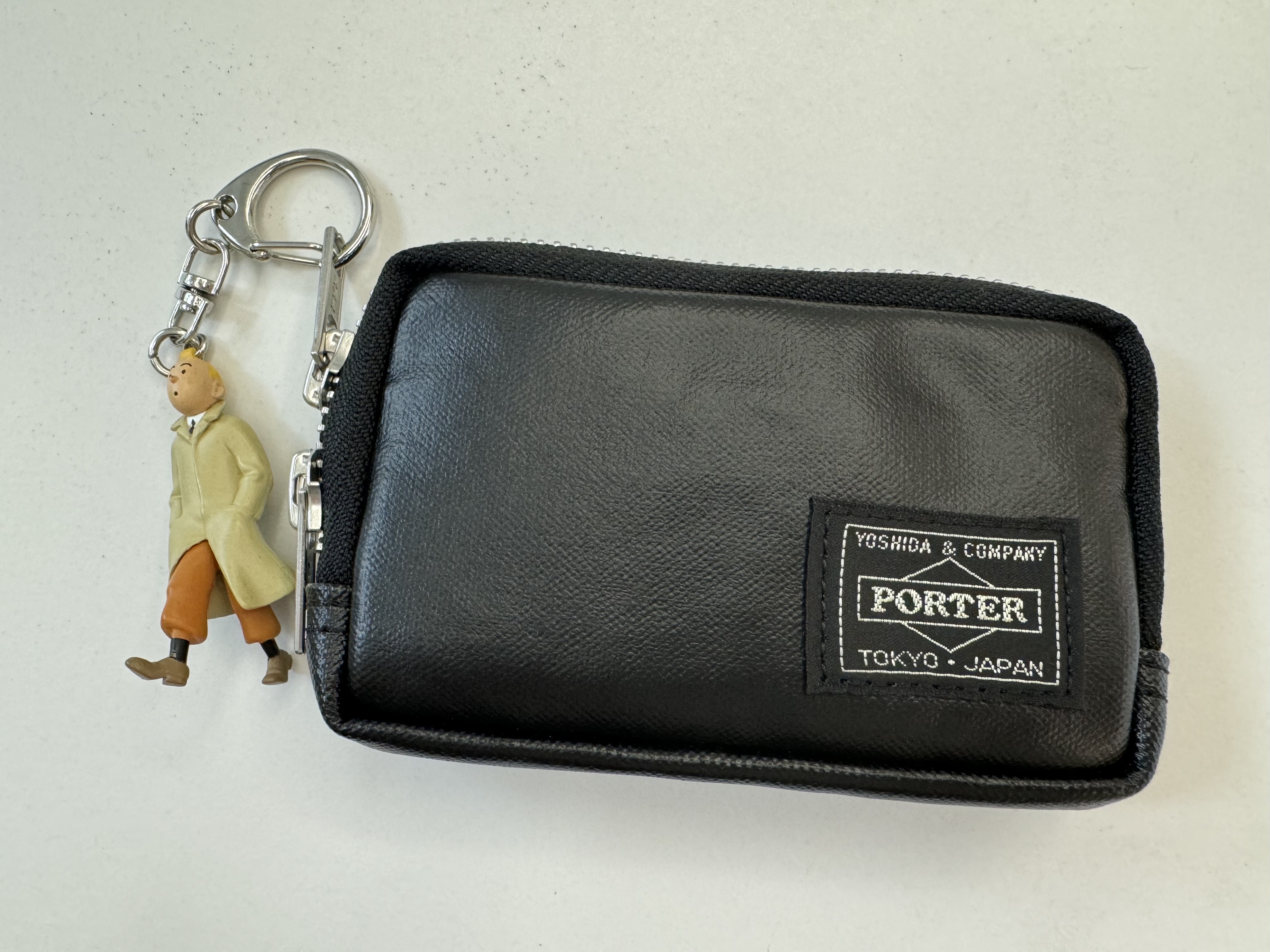 Porter Freestyle Multi Coin Case Black 착용 스타일 - 1