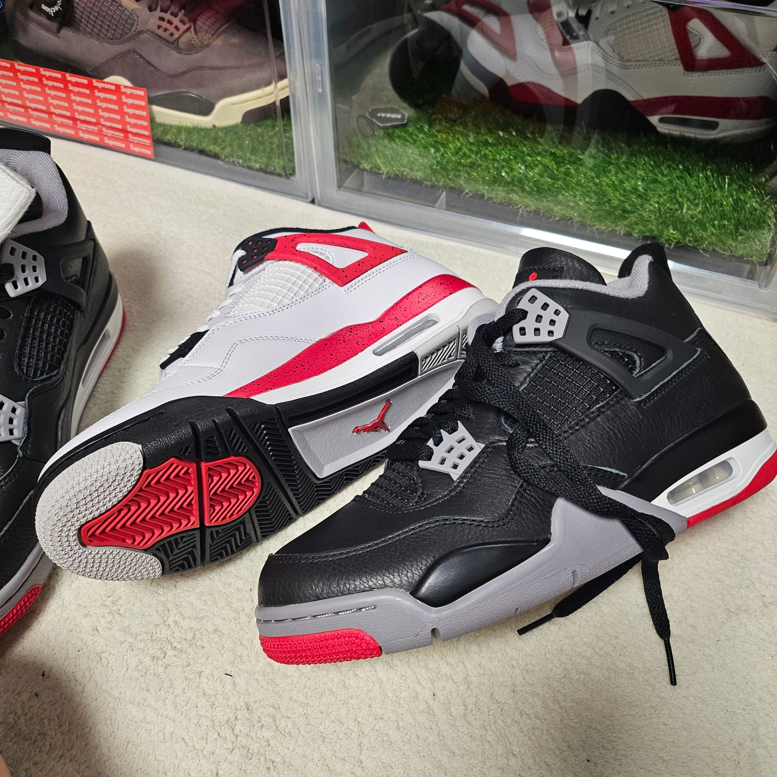 Jordan 4 Retro Bred Reimagined, Jordan 4 Retro Red Cement 착용 스타일 - 2