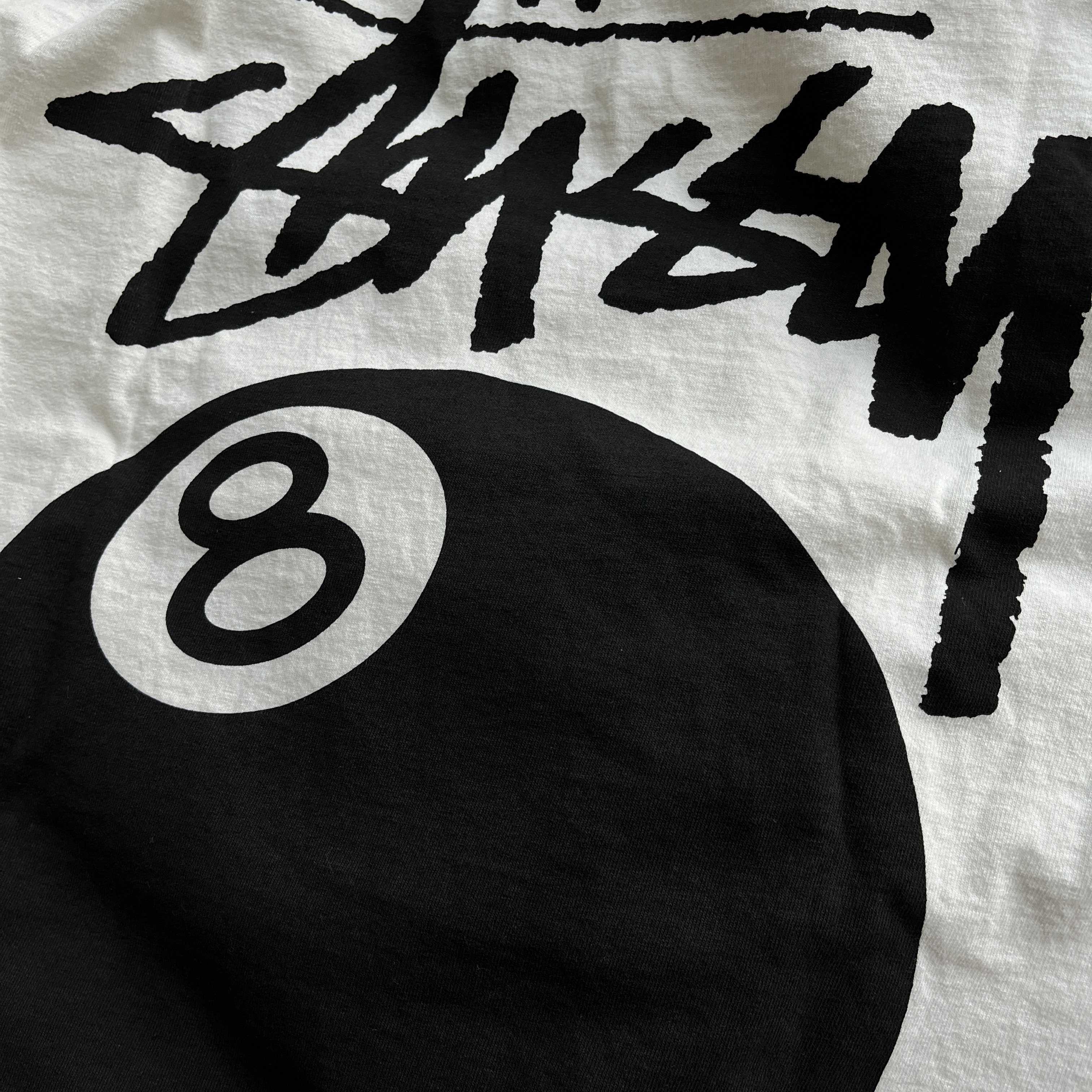 Stussy 8 Ball Pigment Dyed T-Shirt Natural 착용 스타일