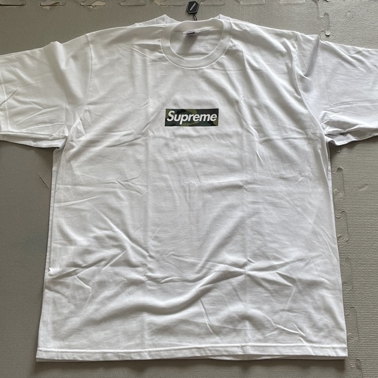 Supreme Box Logo T-Shirt White - 23FW, Supreme x MM6 Maison Margiela Box Logo T-Shirt White - 24SS 착용 스타일 - 1