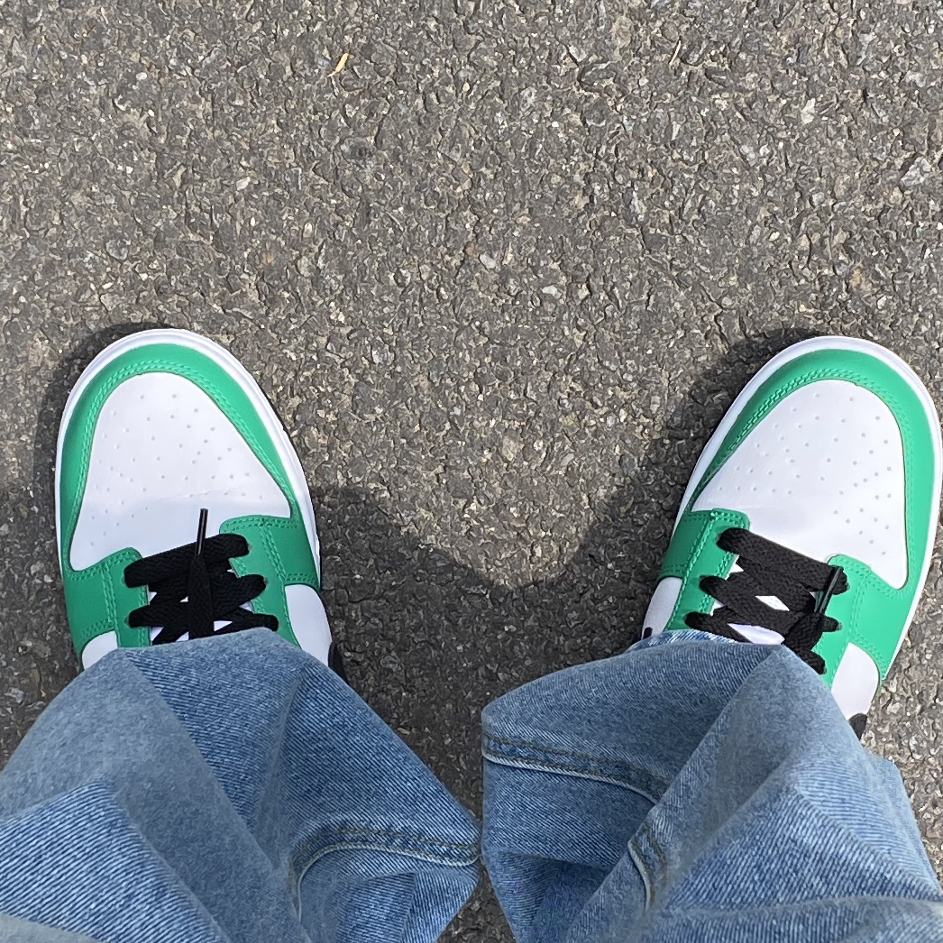 Nike Dunk Low White Green 착용 스타일