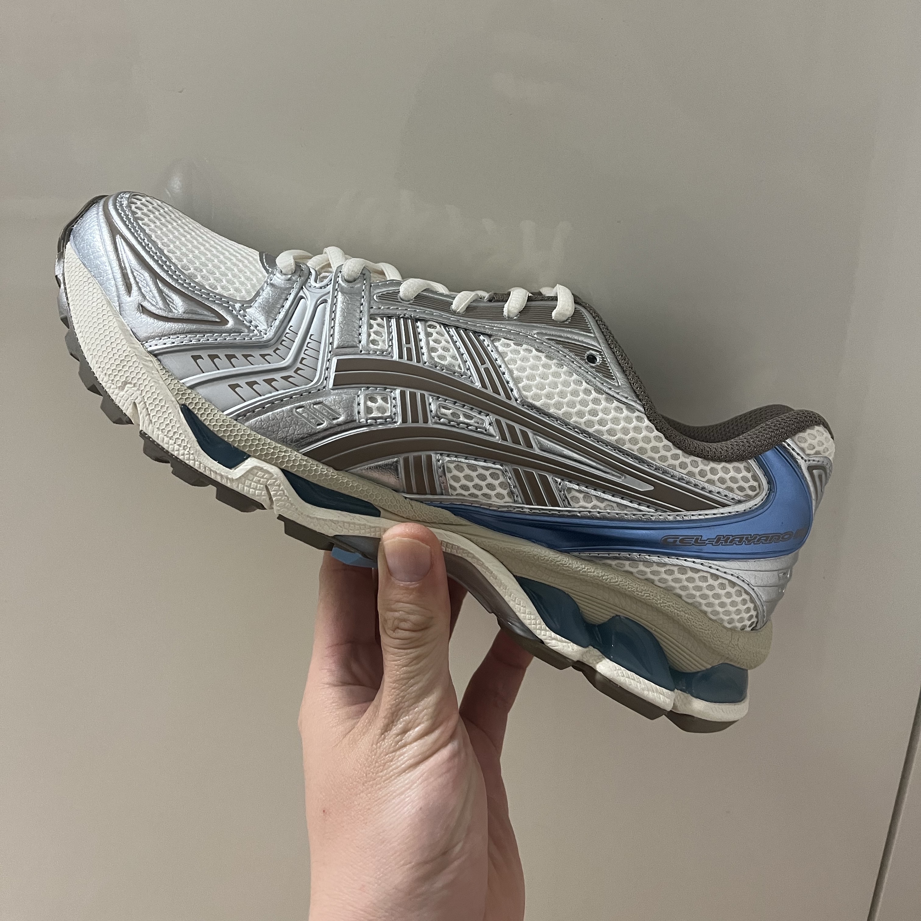 (W) Asics Gel-Kayano 14 Cream Pepper 착용 스타일