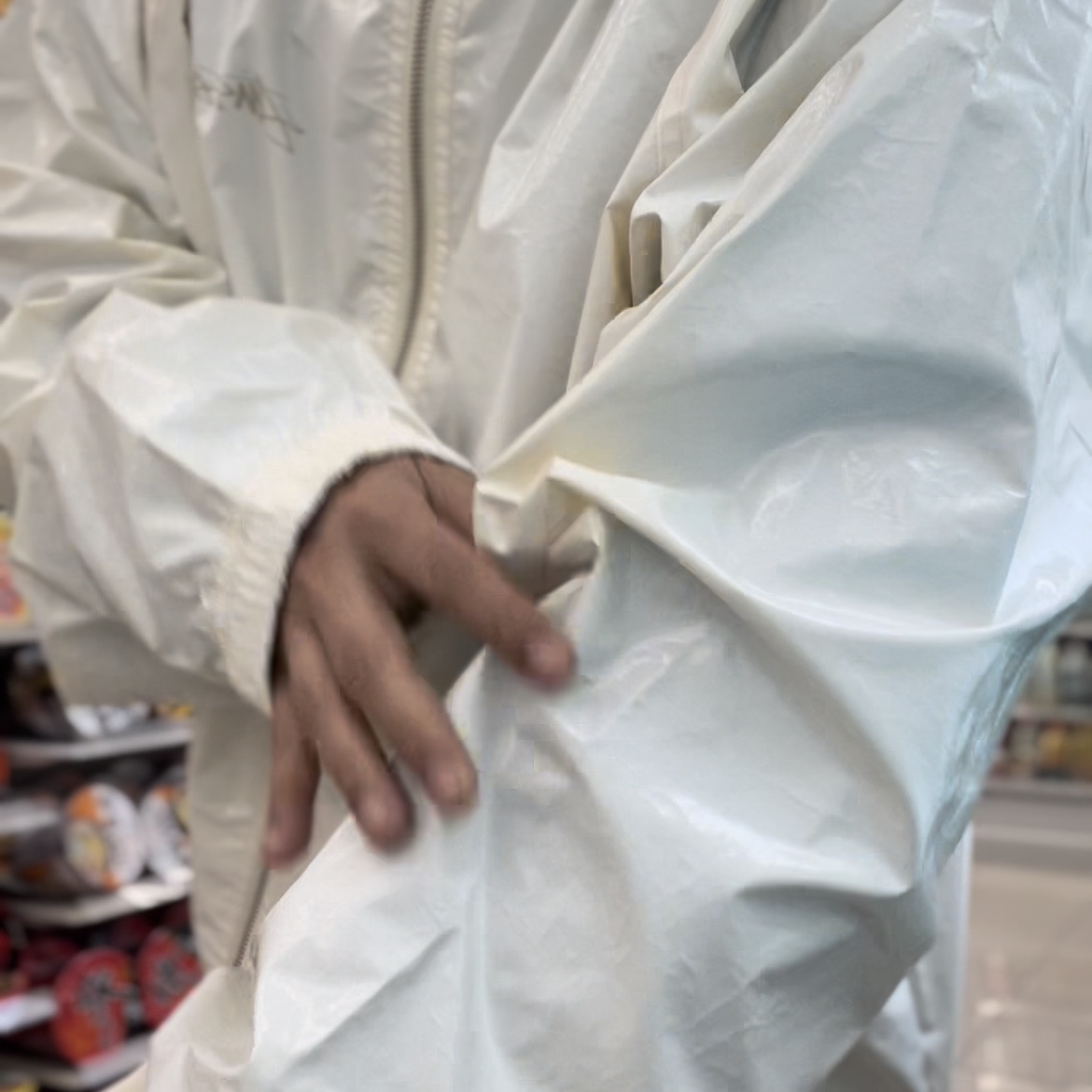 Stussy Beach Shell Coated Ripstop Bone 착용 스타일 - 5