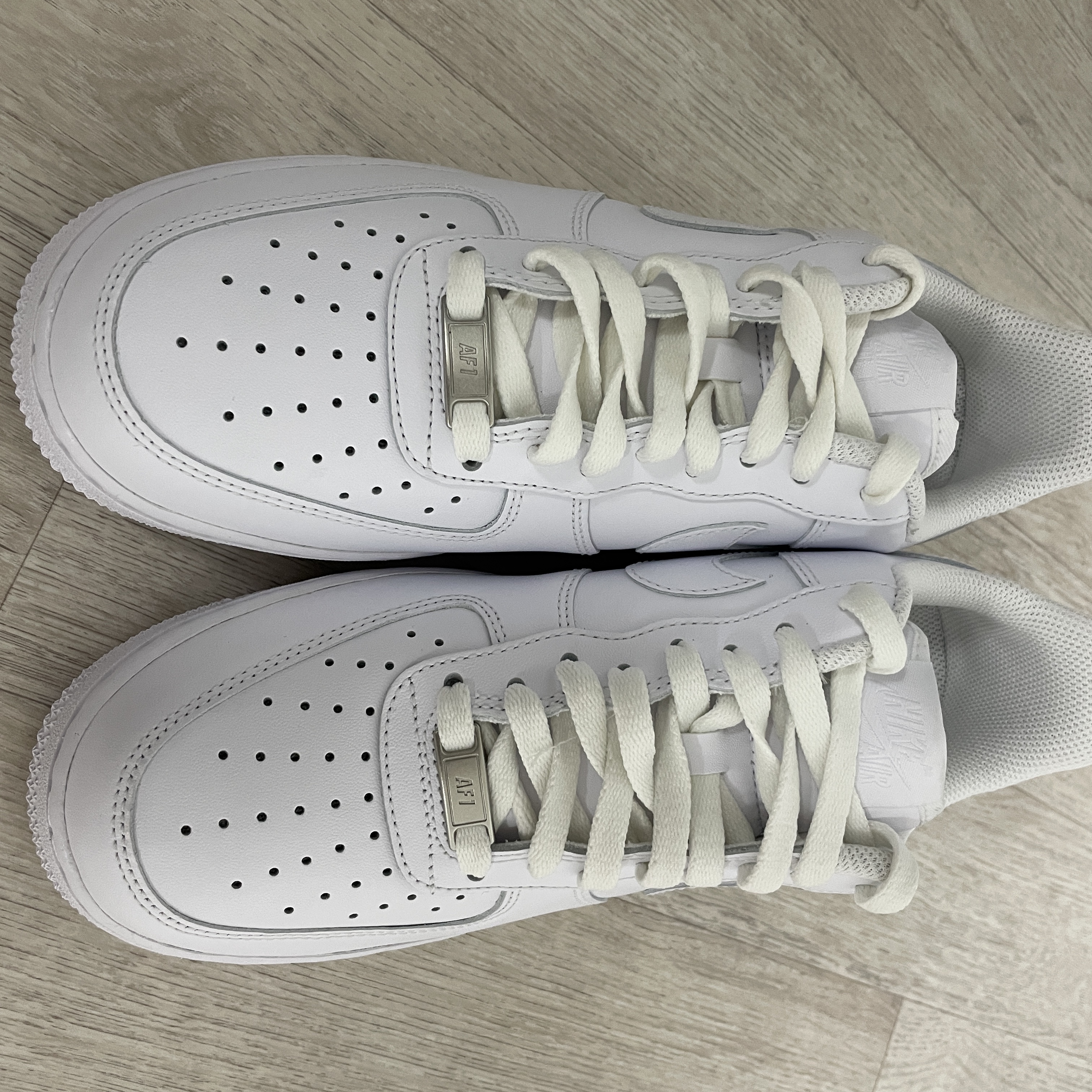 Nike Air Force 1 '07 Low White 착용 스타일