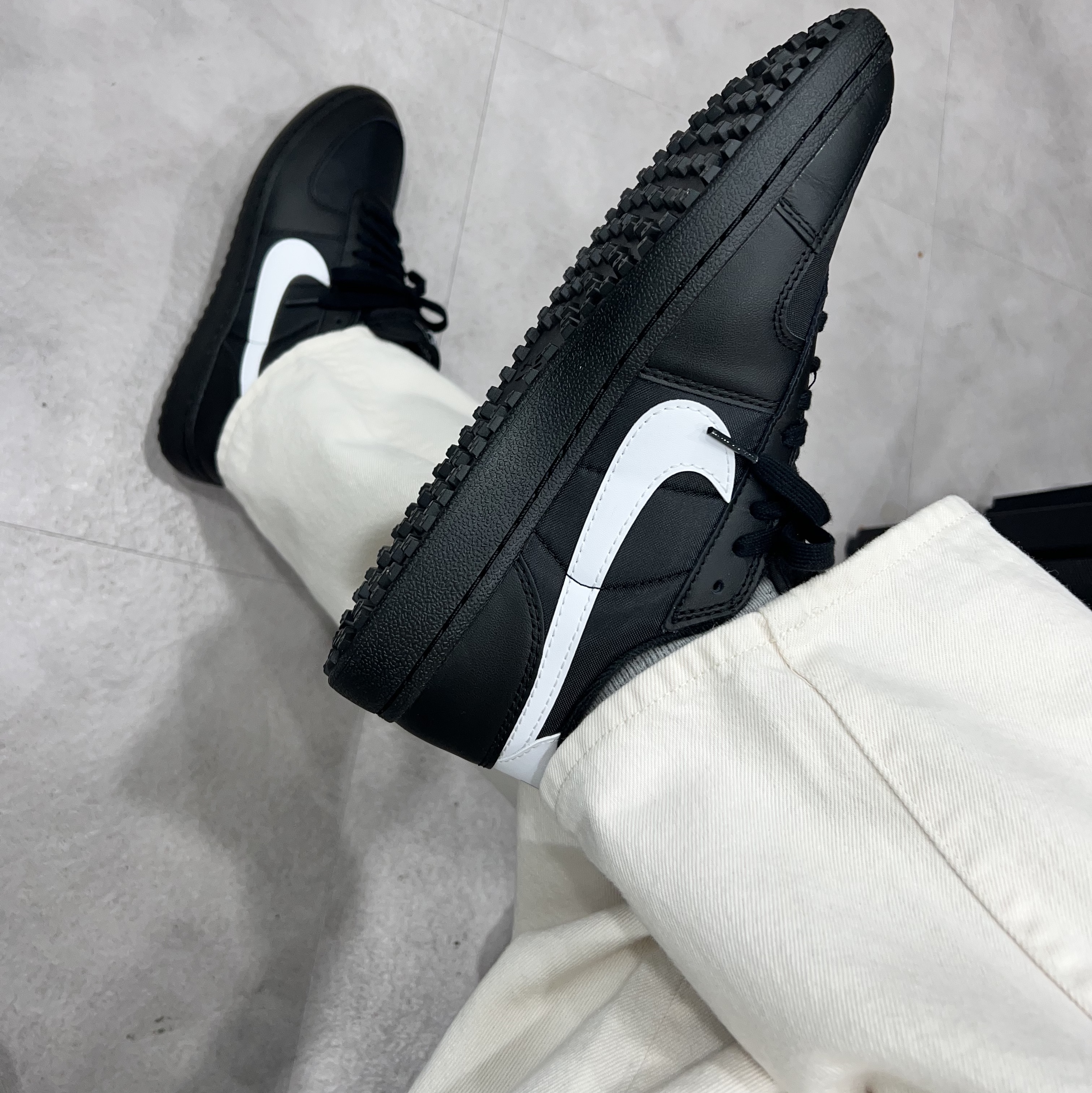 Nike Field General 82 SP Black and White 착용 스타일