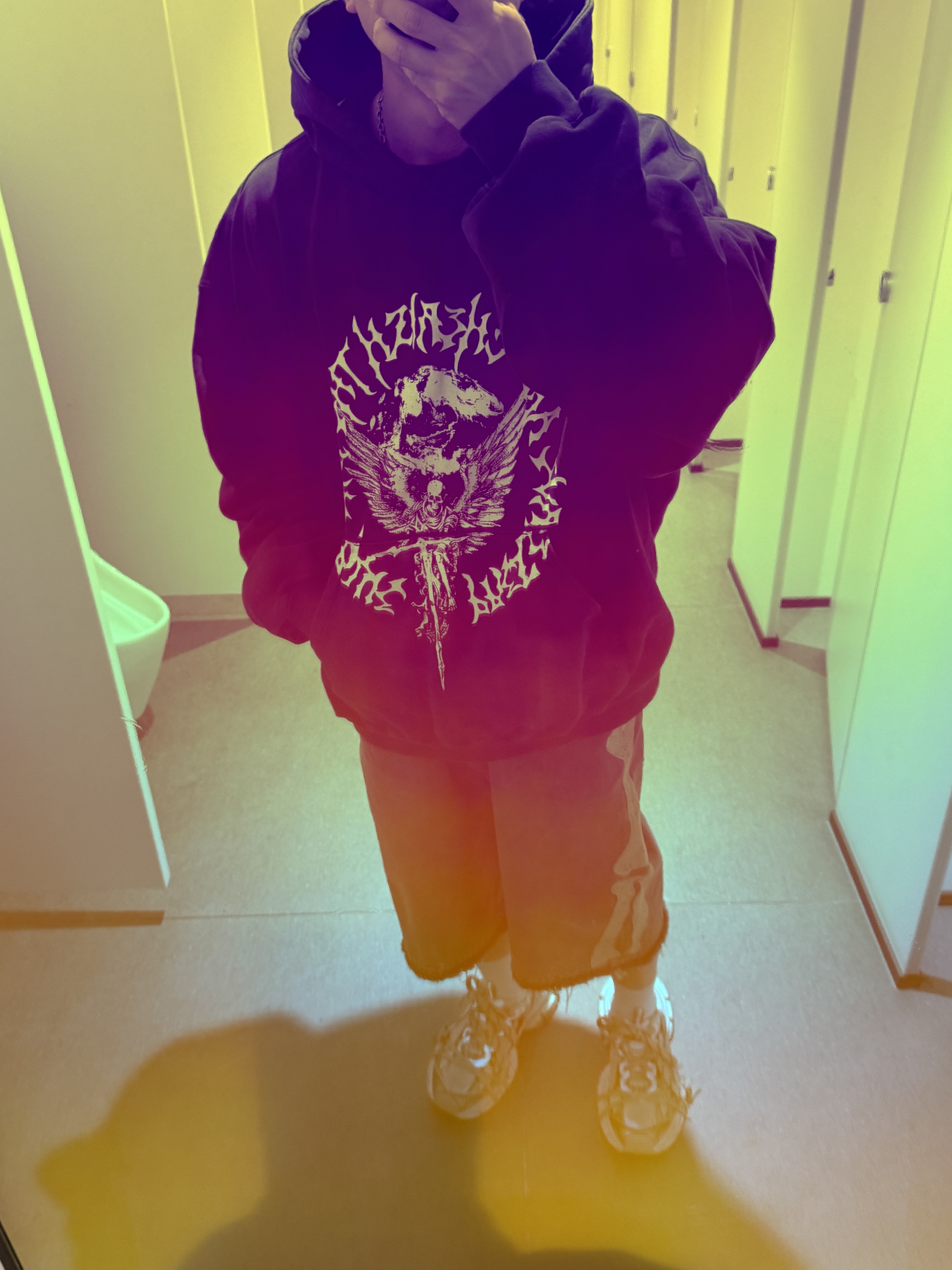 Kapital 14 oz. Denim 5P Bone Embroidery Short Pants Black, Balenciaga 3XL Sneakers Beige 착용 스타일 - 2