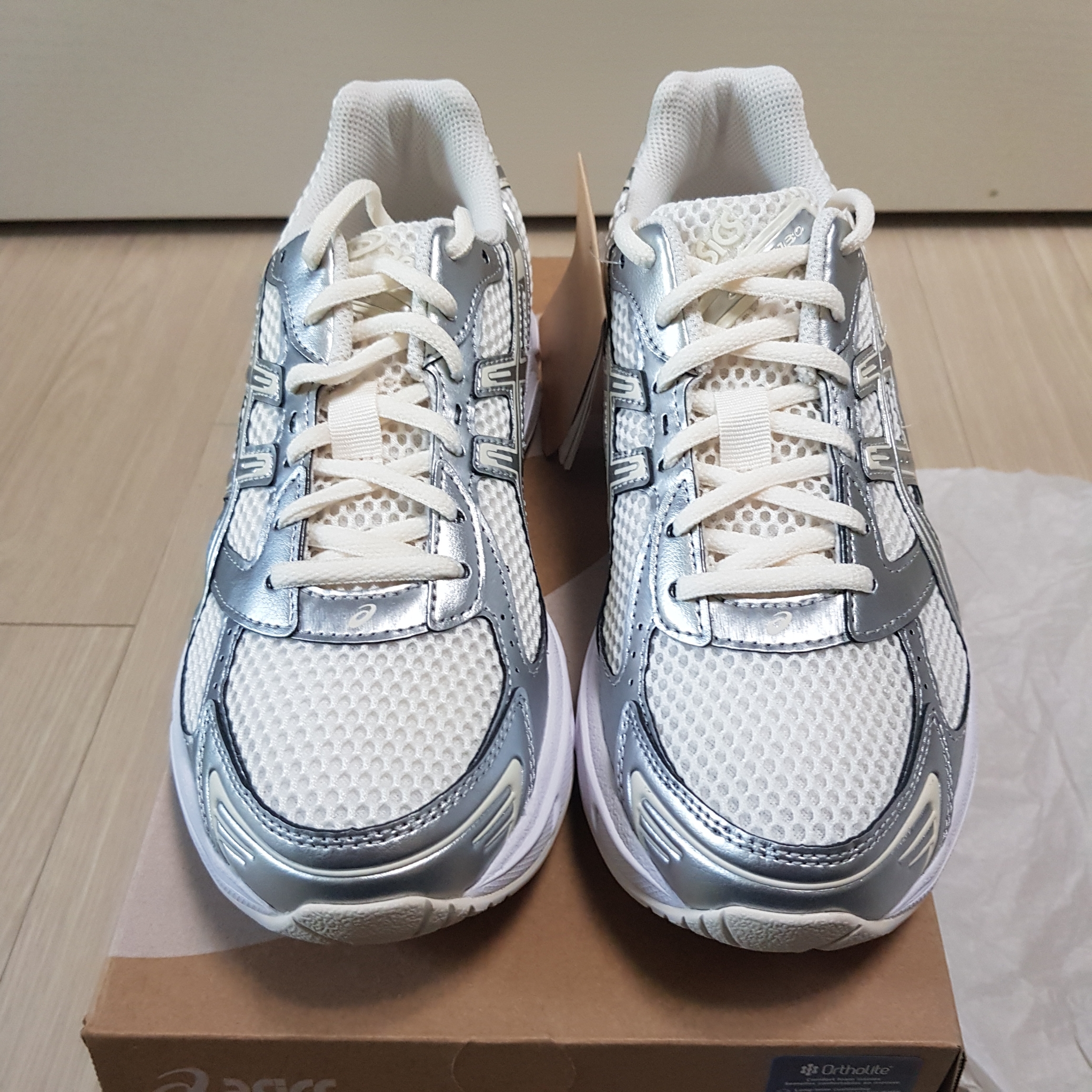 (W) Asics Gel-1130 Cream Pure Silver 착용 스타일 - 2