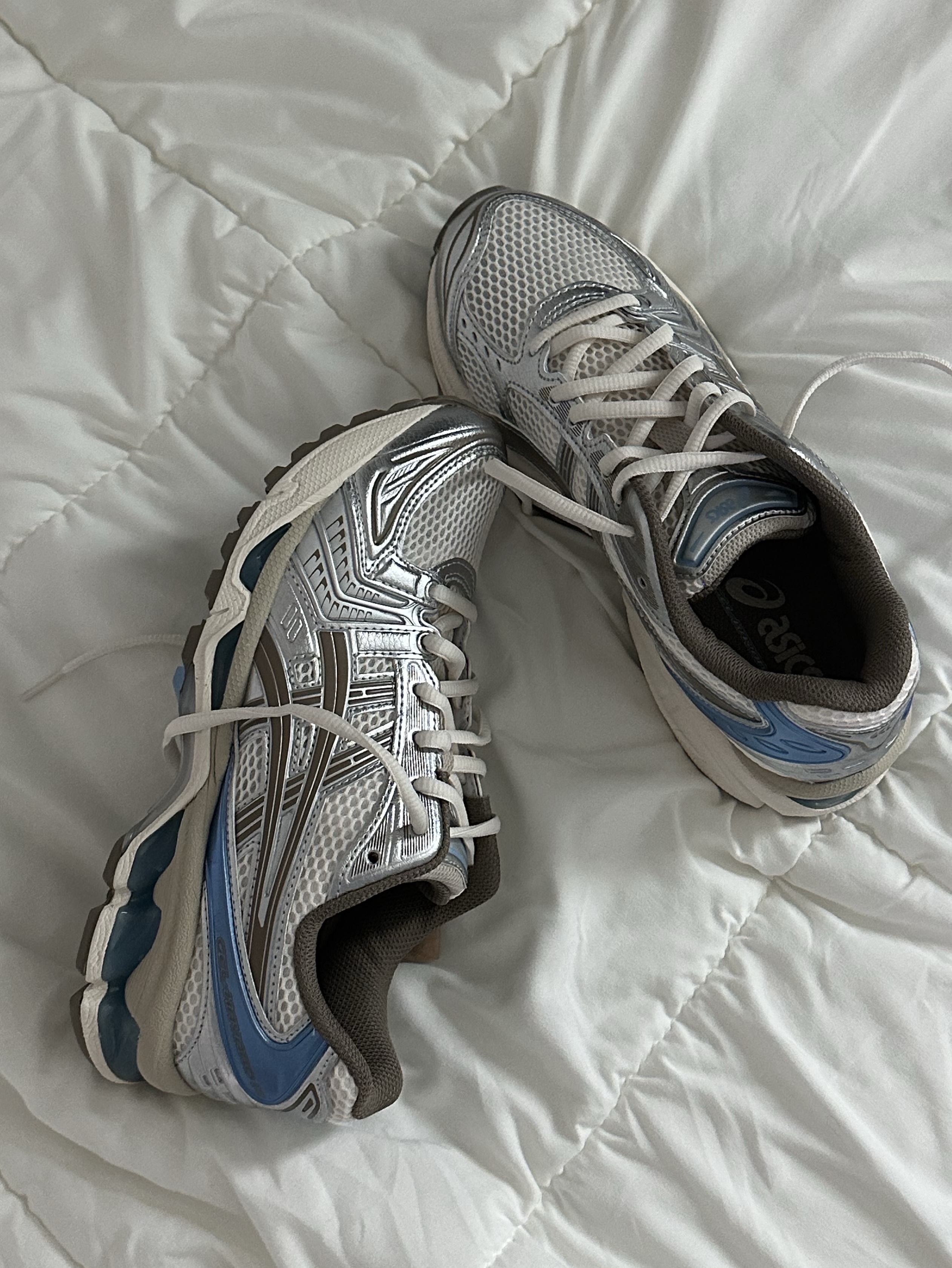 (W) Asics Gel-Kayano 14 Cream Pepper 착용 스타일 - 4