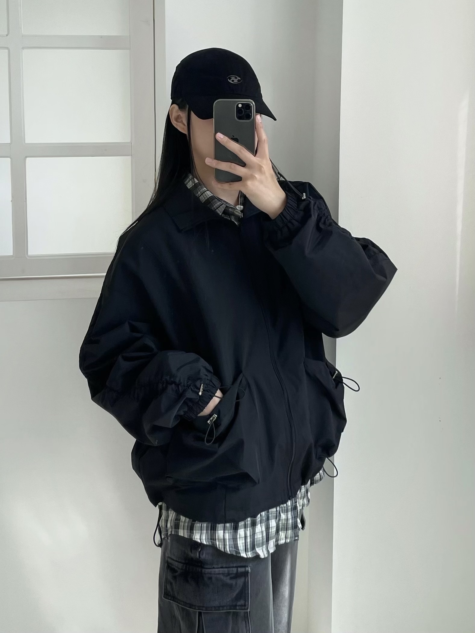 Sansan Gear Curve Panel Cap Black - 24SS, Nike Air Kukini Triple Black 착용 스타일 - 3