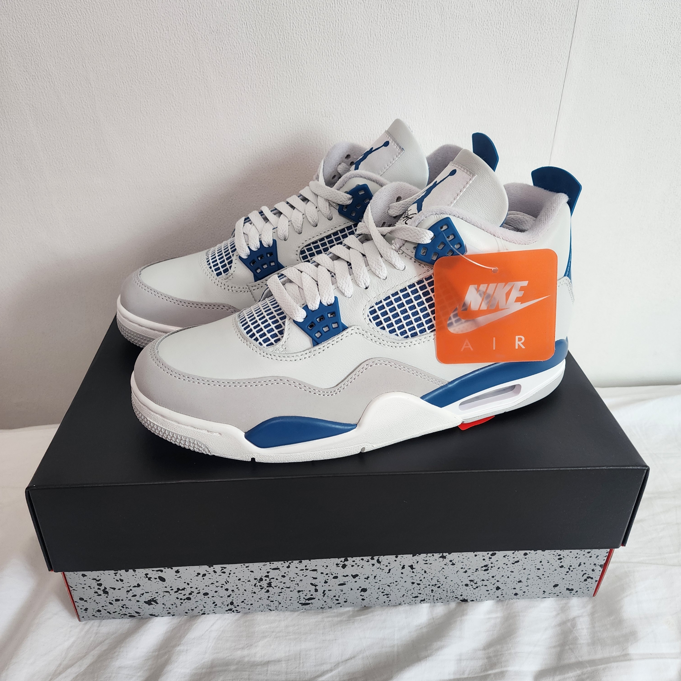 Jordan 4 Retro Industrial Blue 착용 스타일 - 6