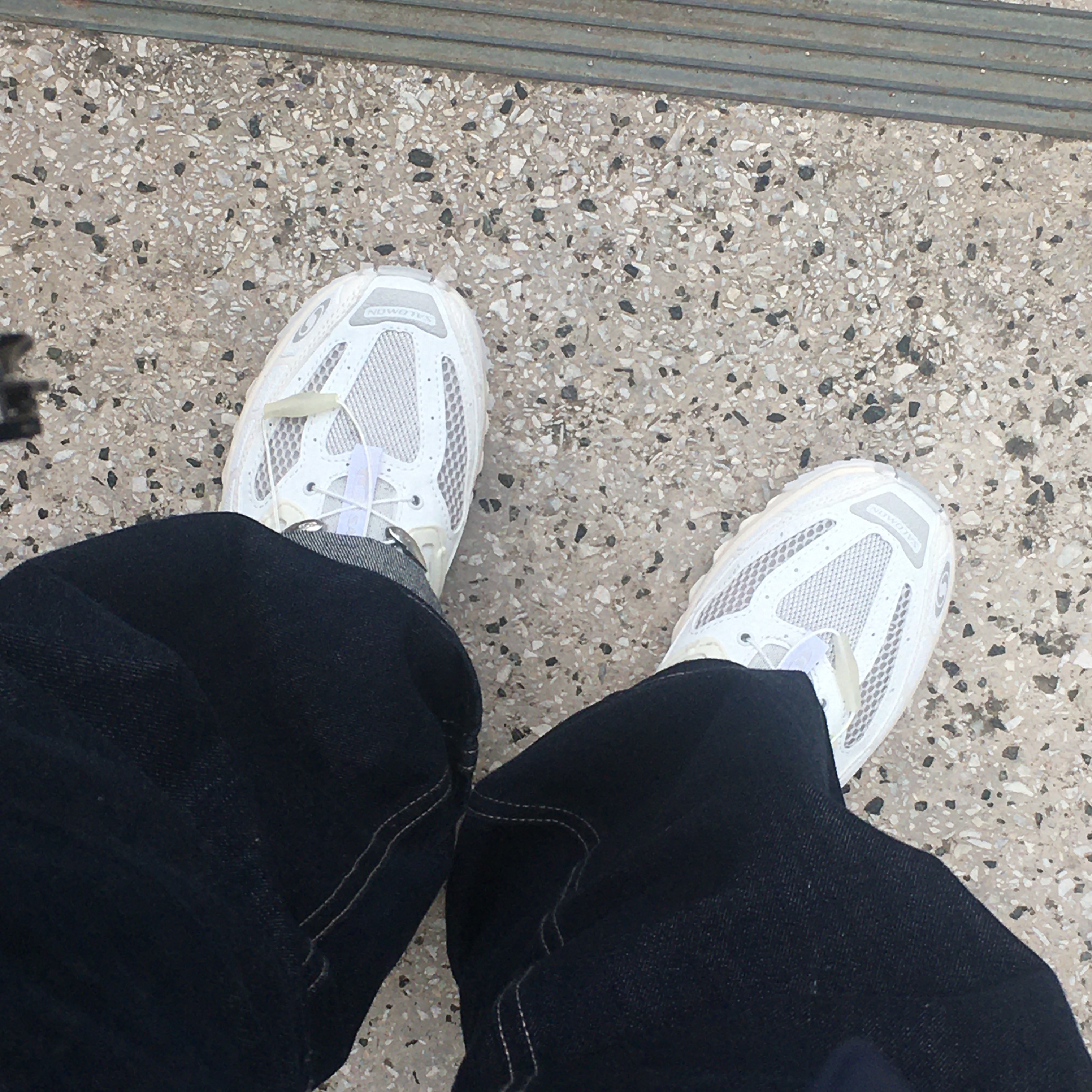 Salomon ACS Pro White Vanilla Ice 착용 스타일