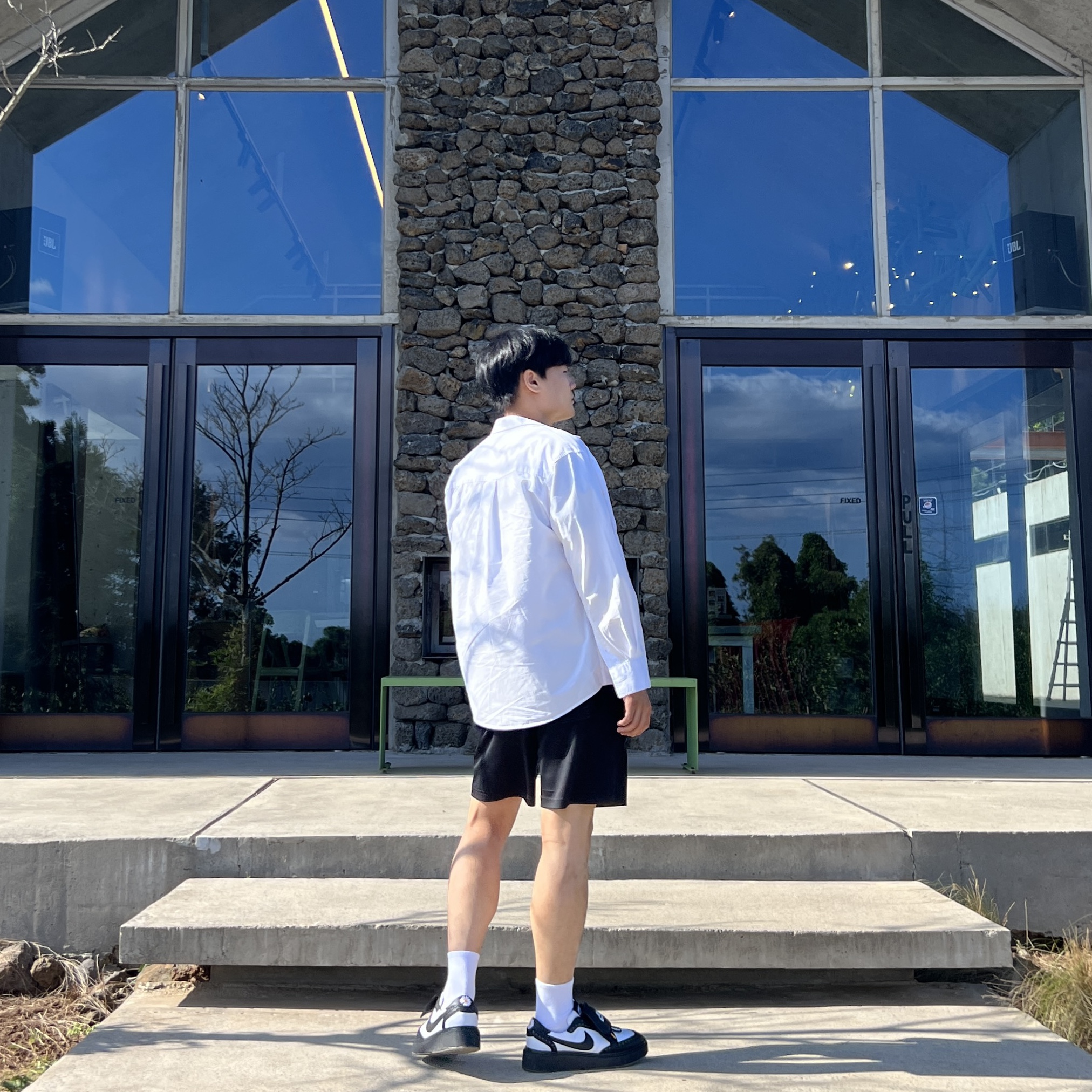 Nike x Peaceminusone Kwondo1 Black and White 착용 스타일