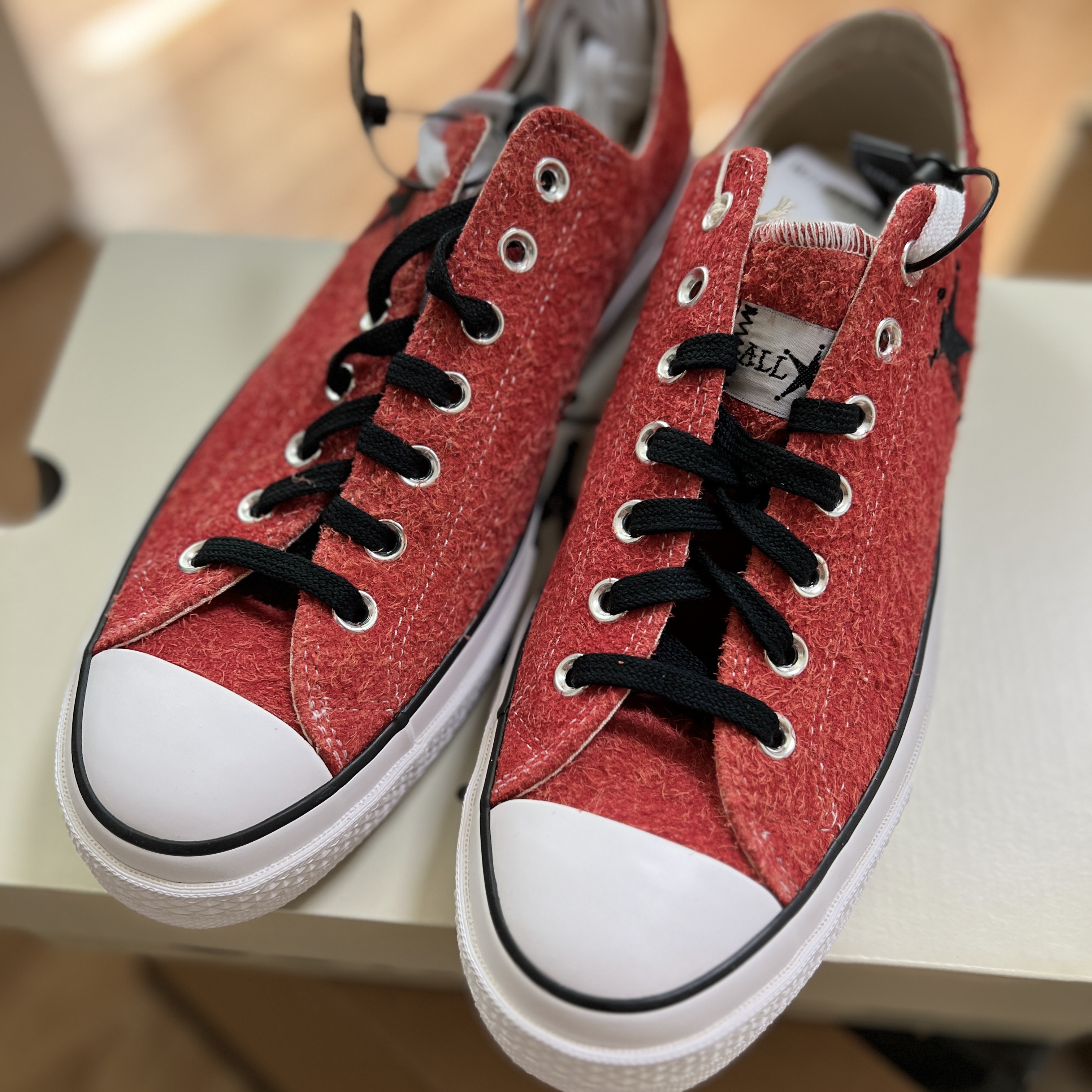 Converse x Stussy Chuck 70 Ox Poppy Red 착용 스타일