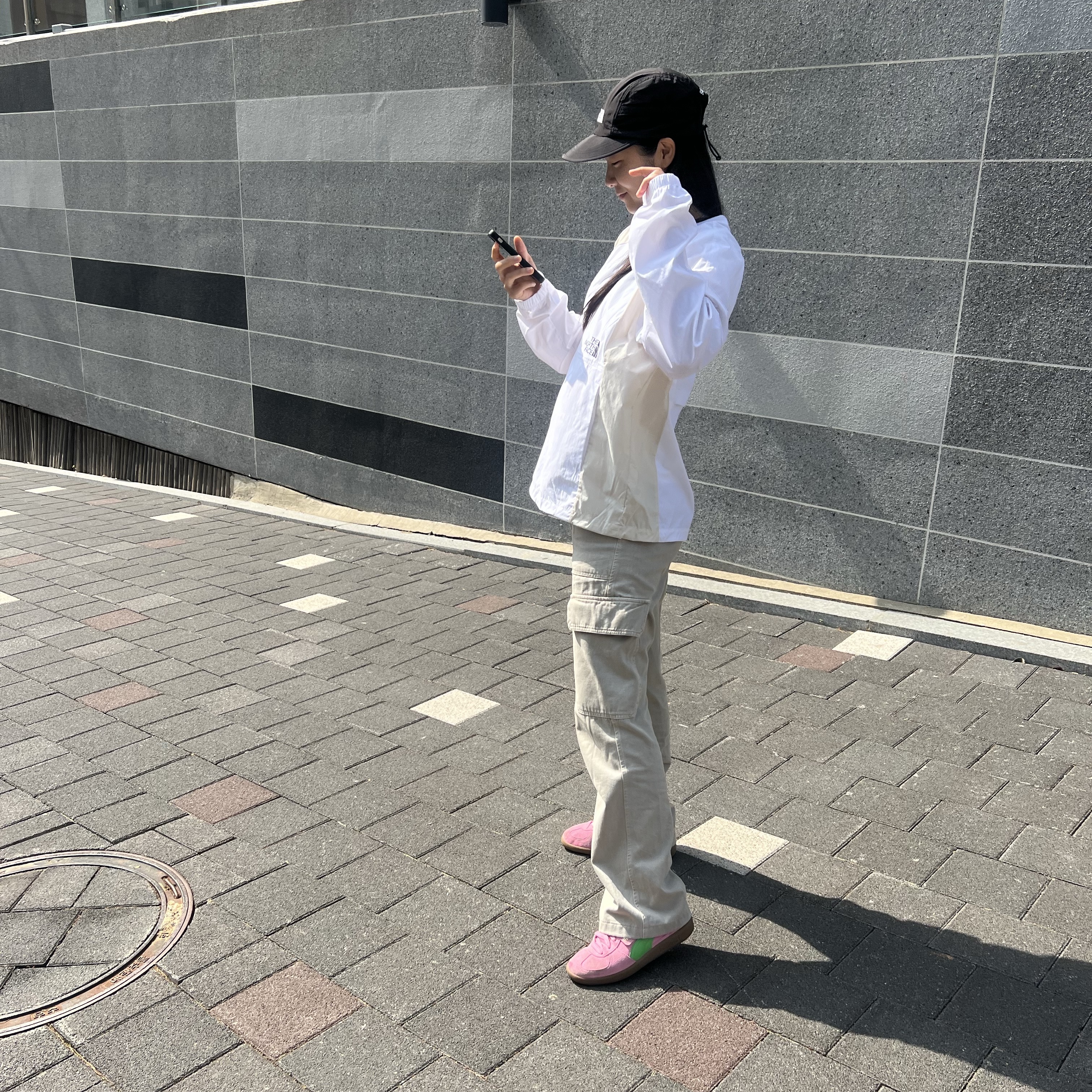 Puma Palermo Special Pink Delight Green, Supreme x The North Face Trekking Soft Bill Cap Black - 22SS 착용 스타일