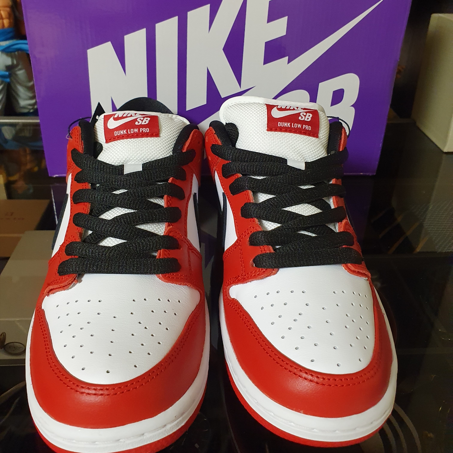 Nike SB Dunk Low Pro Chicago 착용 스타일 - 1