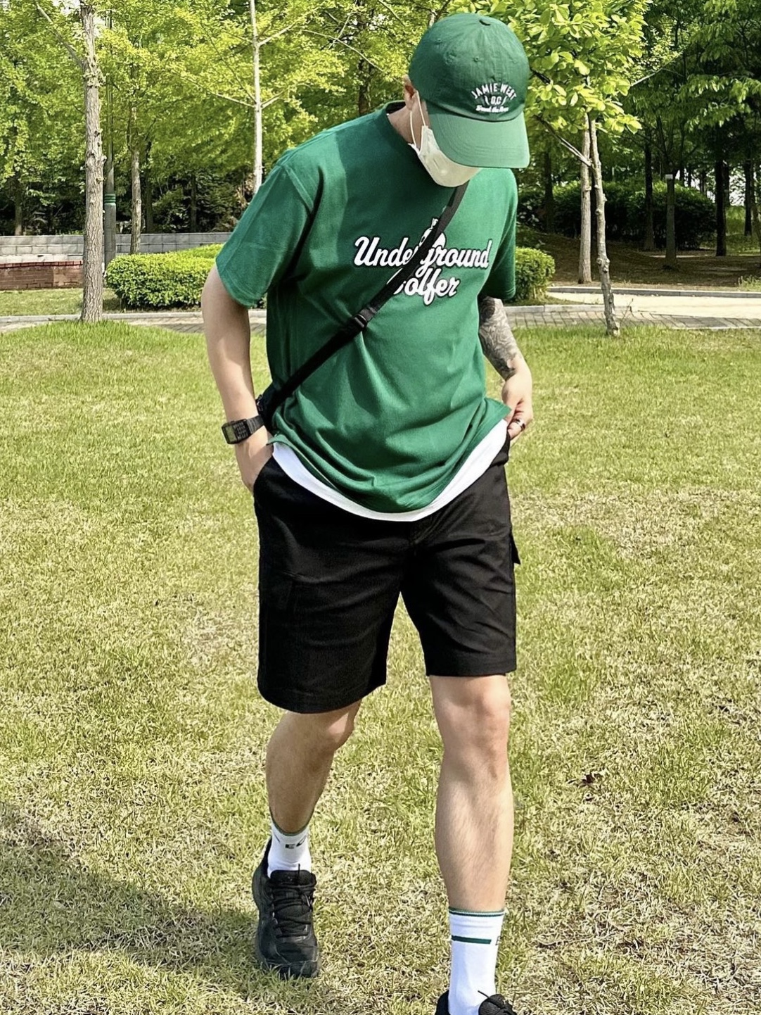 Asics Jog 100 2 Black 착용 스타일 - 2