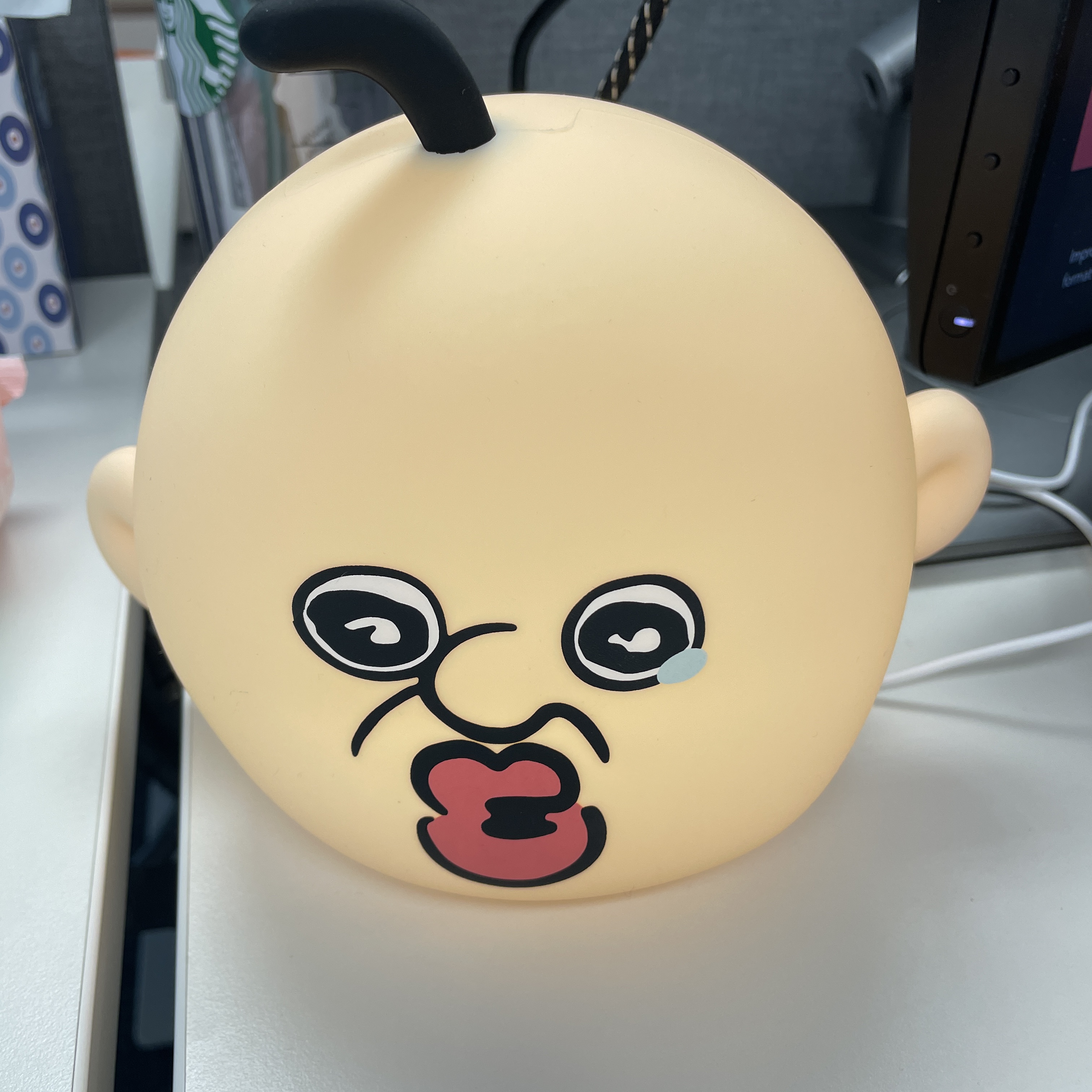 Bbangbbang Getting Hit Mood Lamp 착용 스타일