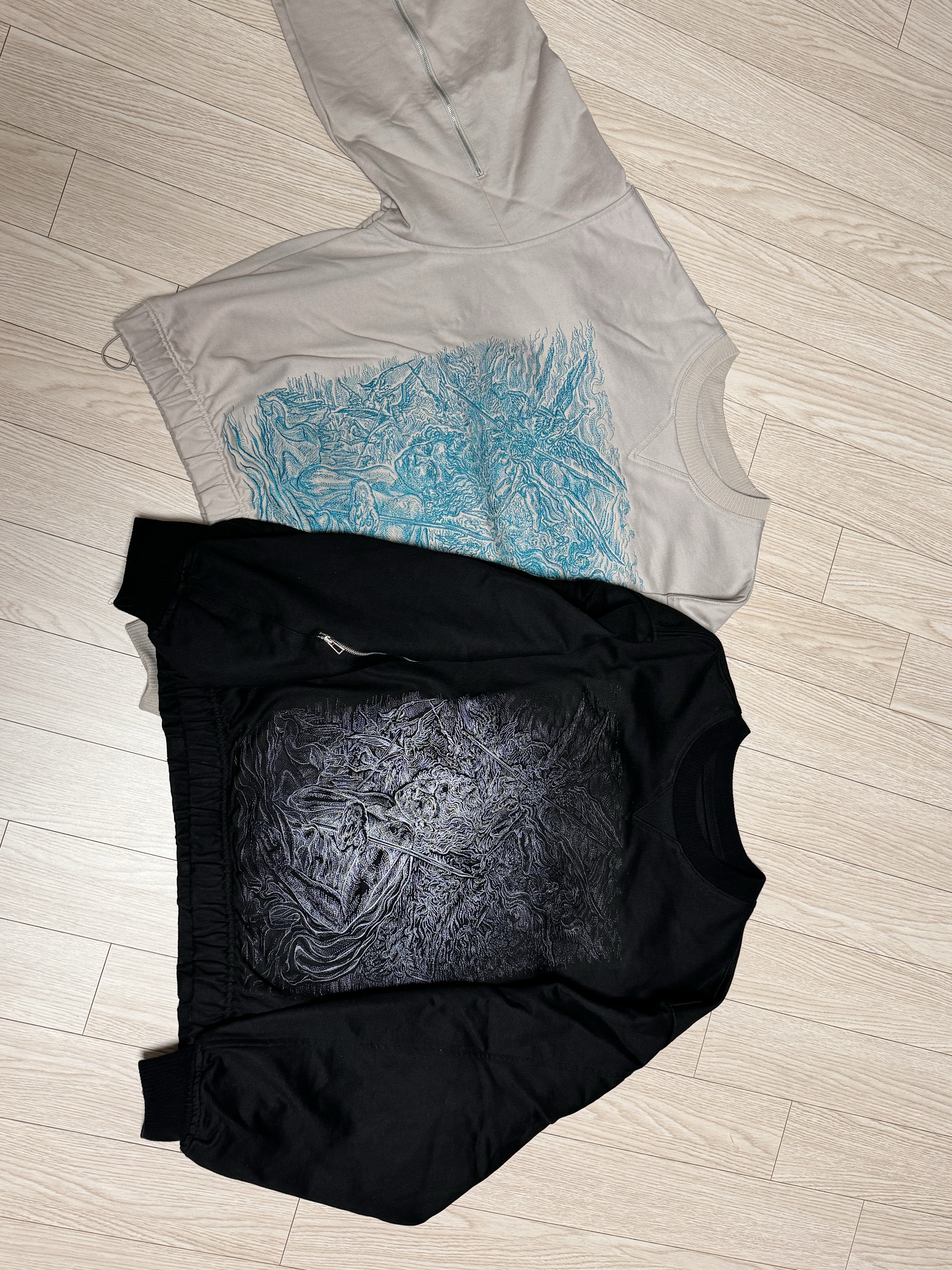 Wooyoungmi Flower Print Back Logo Hoodie Black - 21SS, Wooyoungmi Flower Print Back Logo Hoodie Black - 22SS 착용 스타일 - 6