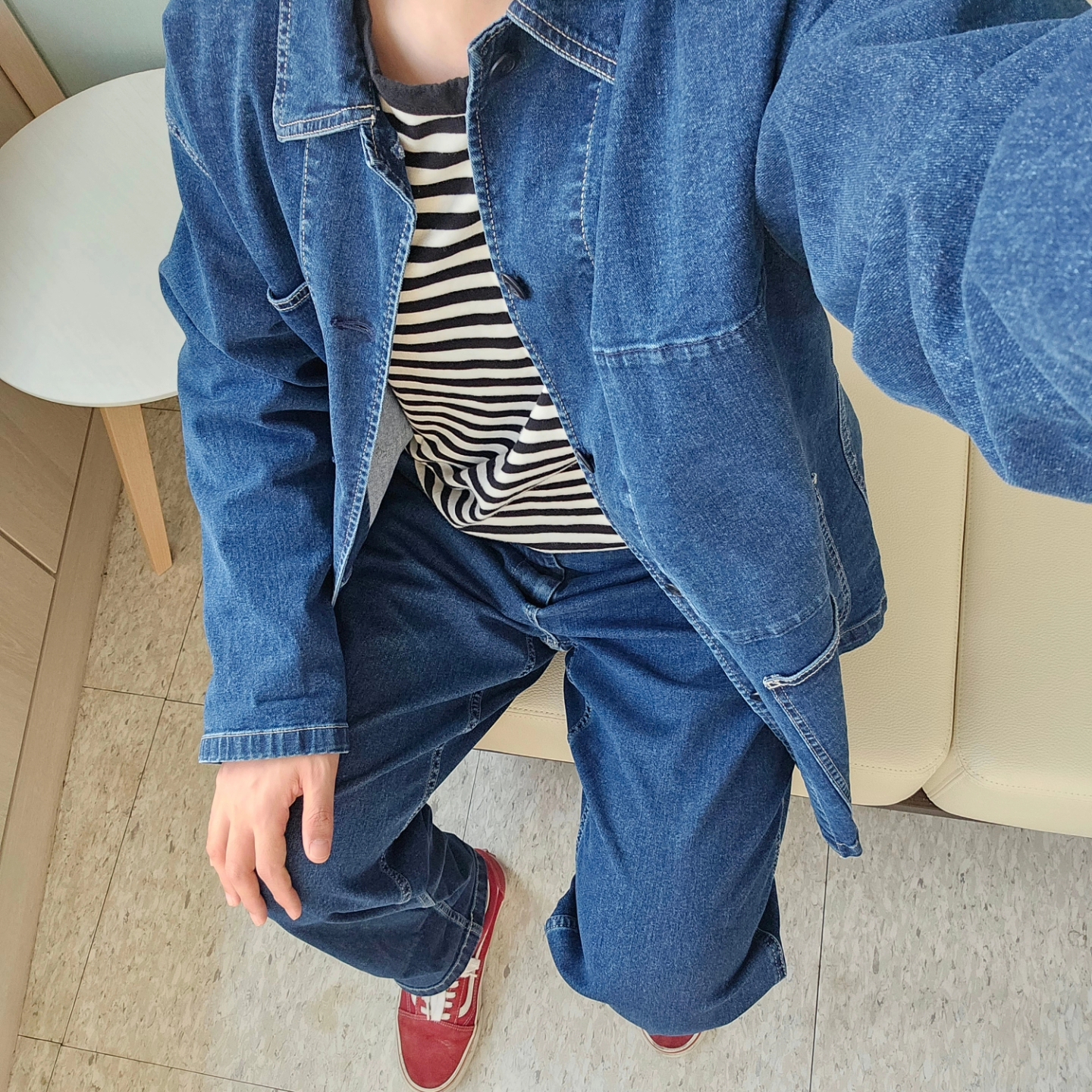 Vans Old Skool Brick Red, Omega Seamaster Planet Ocean 600M Co Axial Master Chronometer Steel Black 착용 스타일 - 4