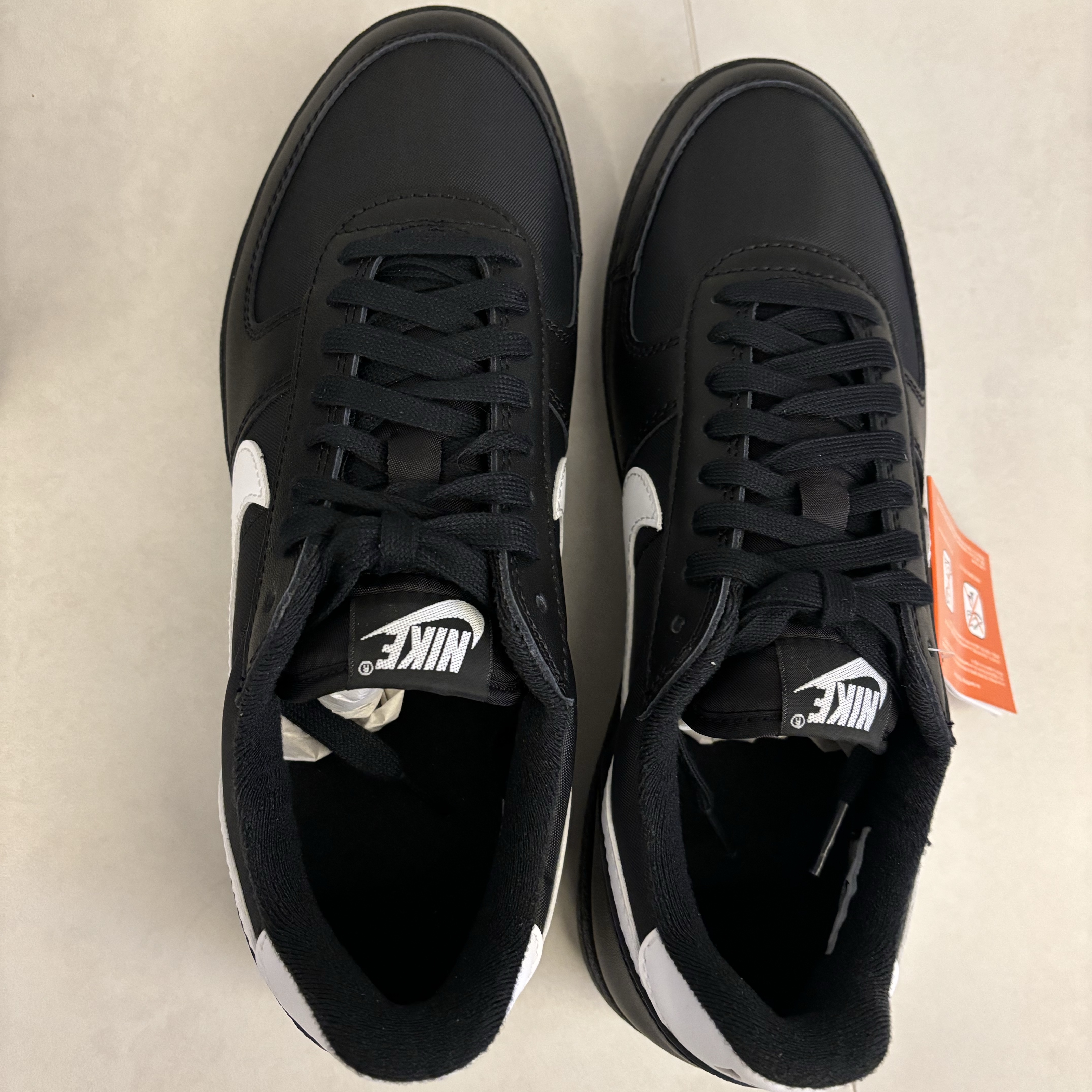 Nike Field General 82 SP Black and White 착용 스타일 - 2