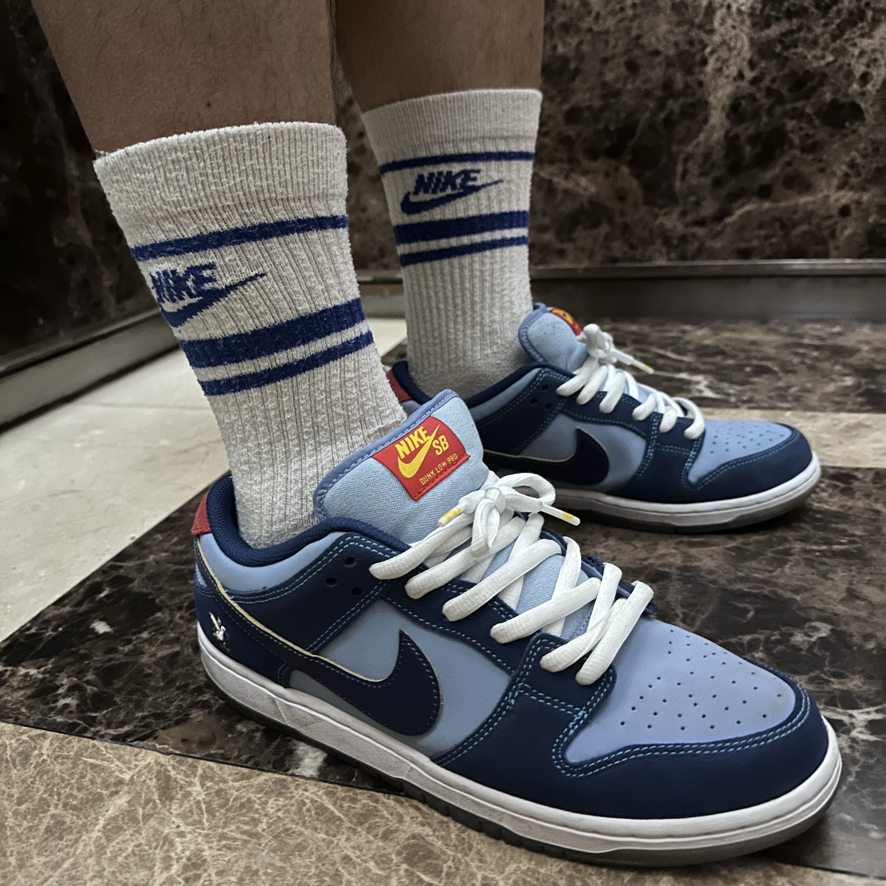 Nike x Why So Sad? SB Dunk Low Pro Coastal Blue 착용 스타일 - 2