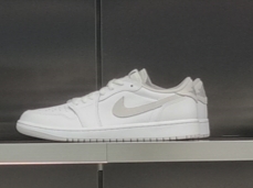 (W) Jordan 1 Low OG Neutral Grey 착용 스타일