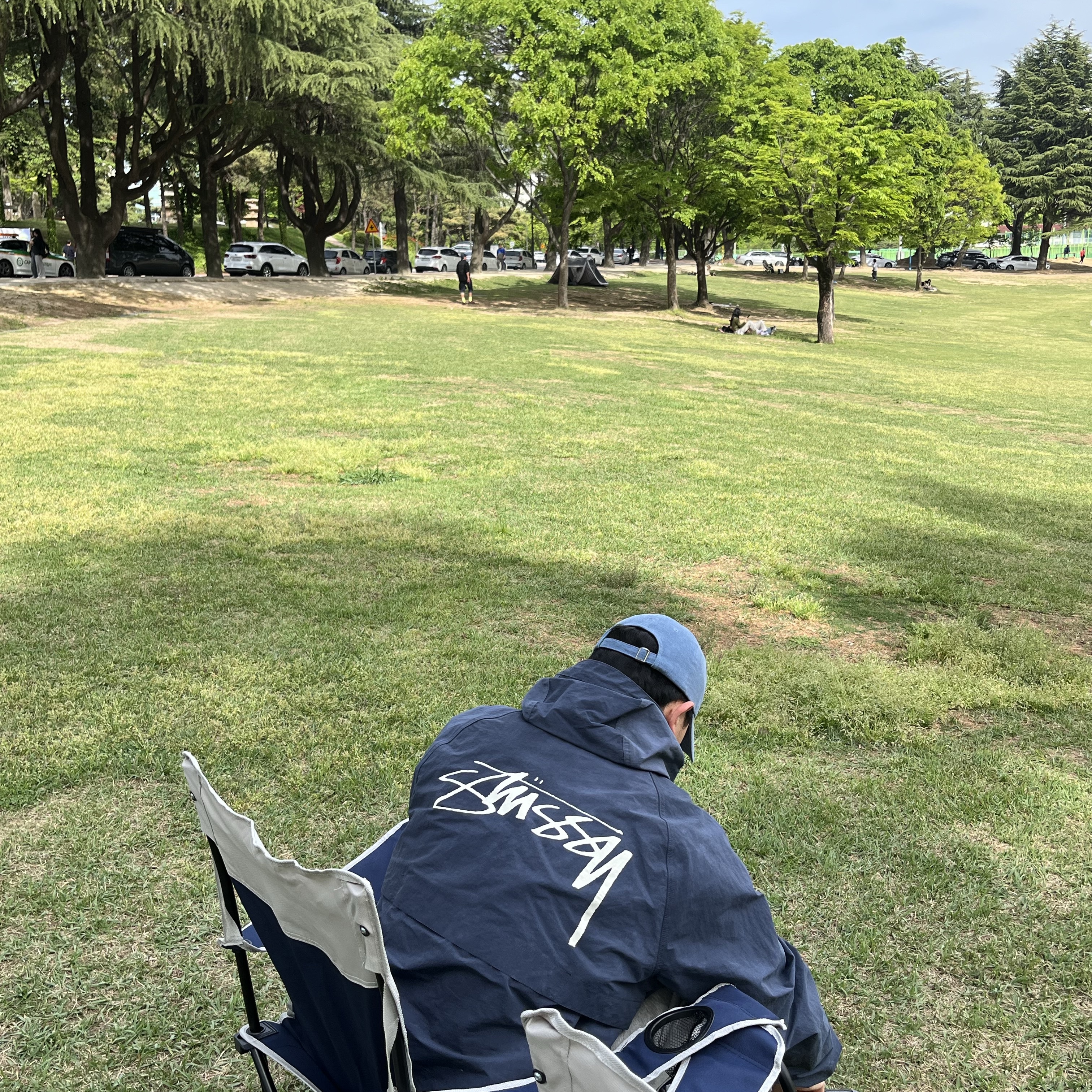 Stussy Wave Dye Beach Shell Jacket Navy, Asics Jog 100 S Steel Grey - 2E Wide 착용 스타일 - 3