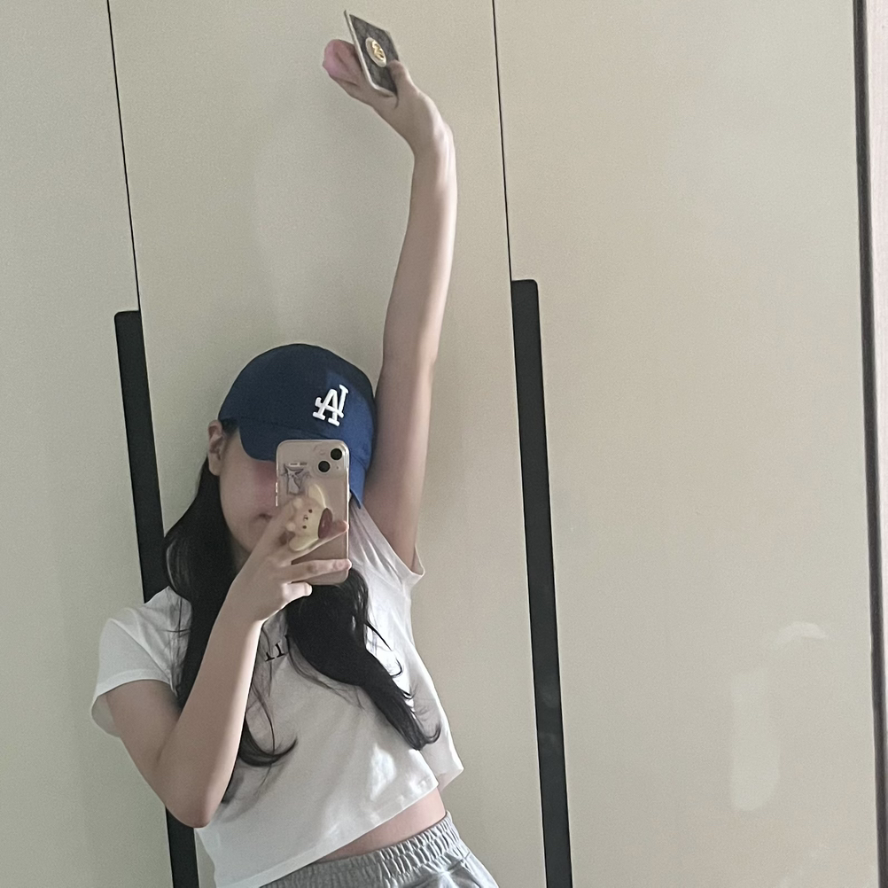 KREAM 프로필 이미지