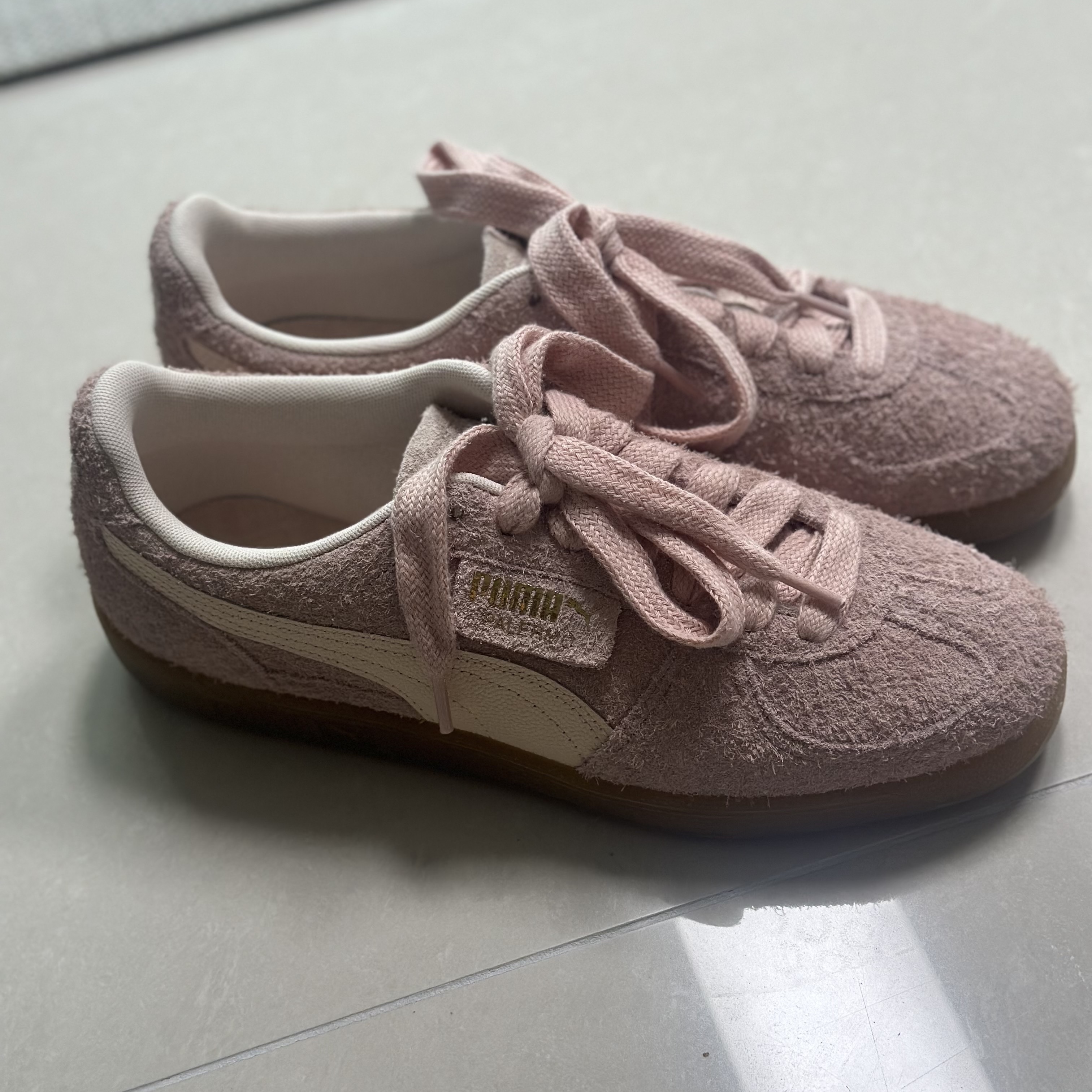 Puma Palermo Hairy Rose Quartz Rosebay 착용 스타일 - 2
