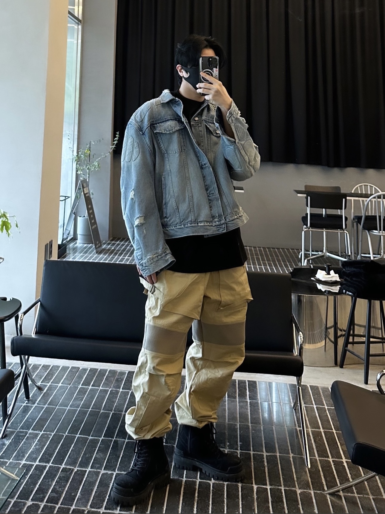 Yeezy Gap Engineered By Balenciaga Padded Denim Jacket Blue, Essentials Crewneck T-Shirt Jet Black - 24SS 착용 스타일