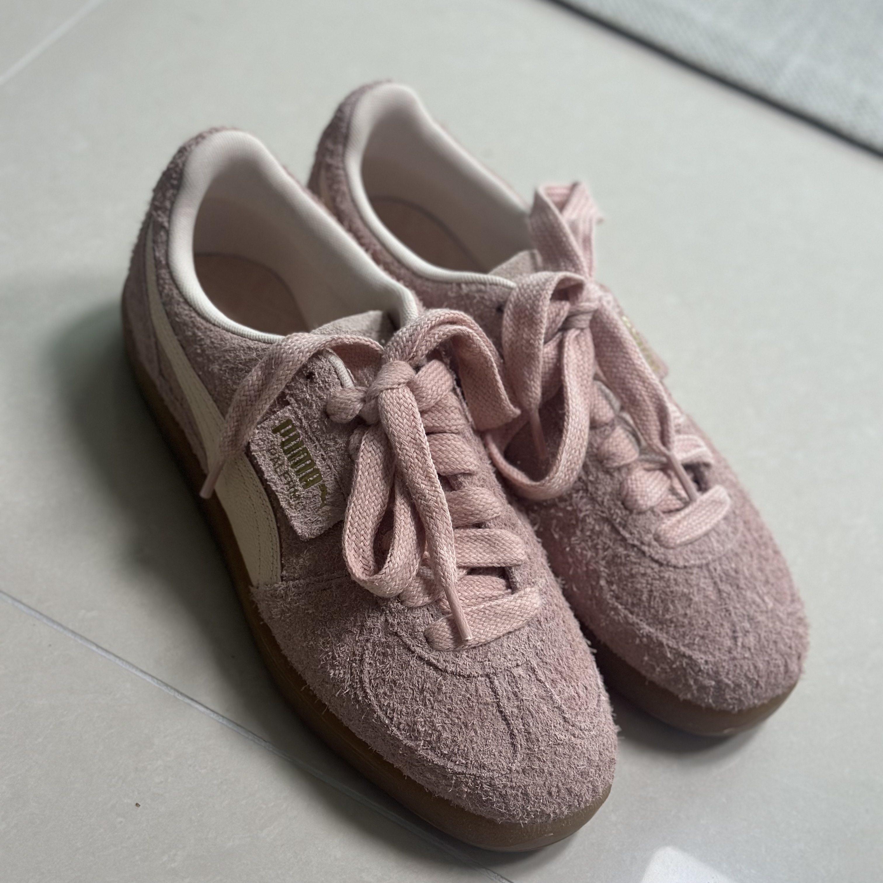 Puma Palermo Hairy Rose Quartz Rosebay 착용 스타일 - 1