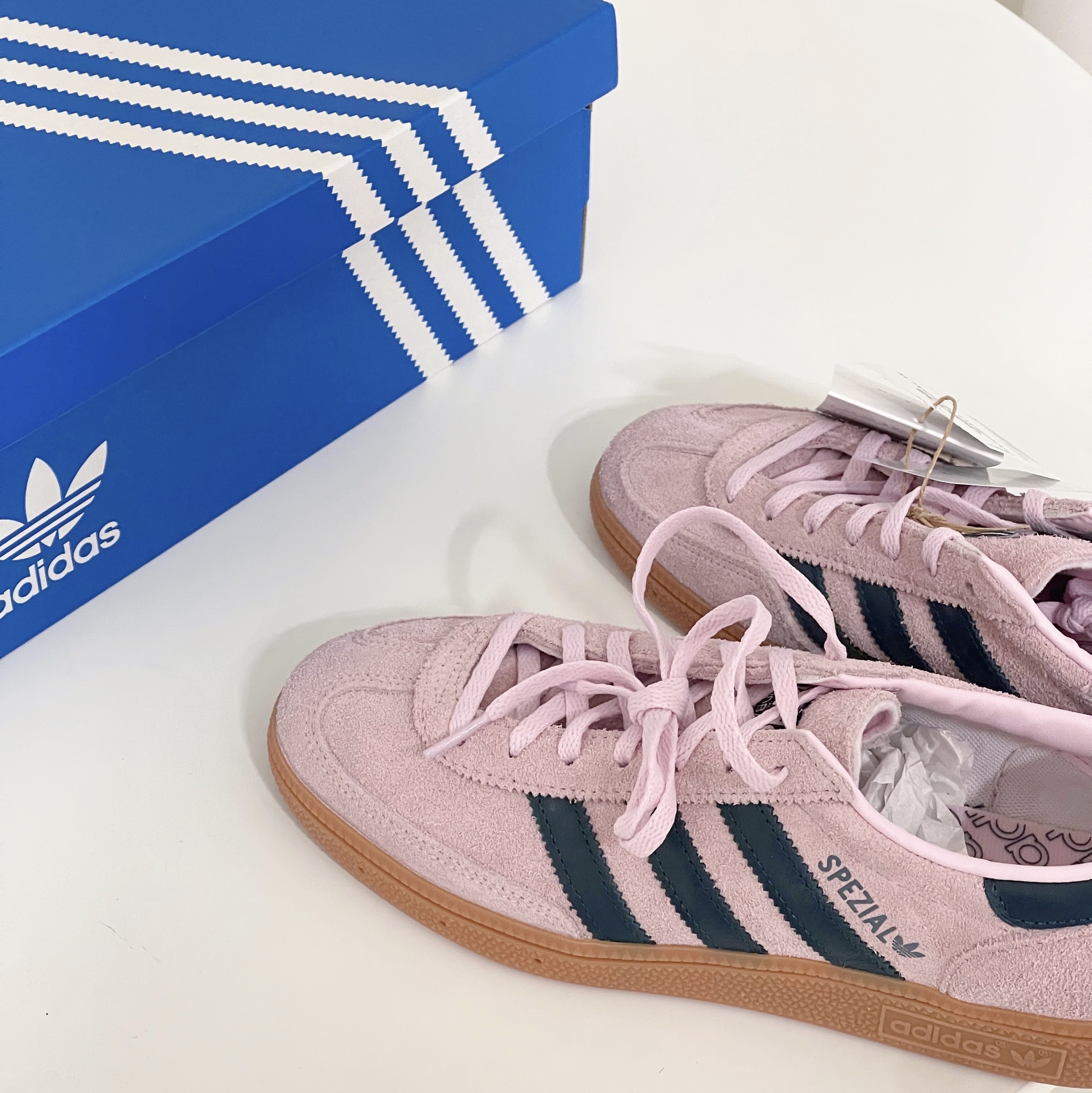 (W) Adidas Spezial Handball Clear Pink 착용 스타일