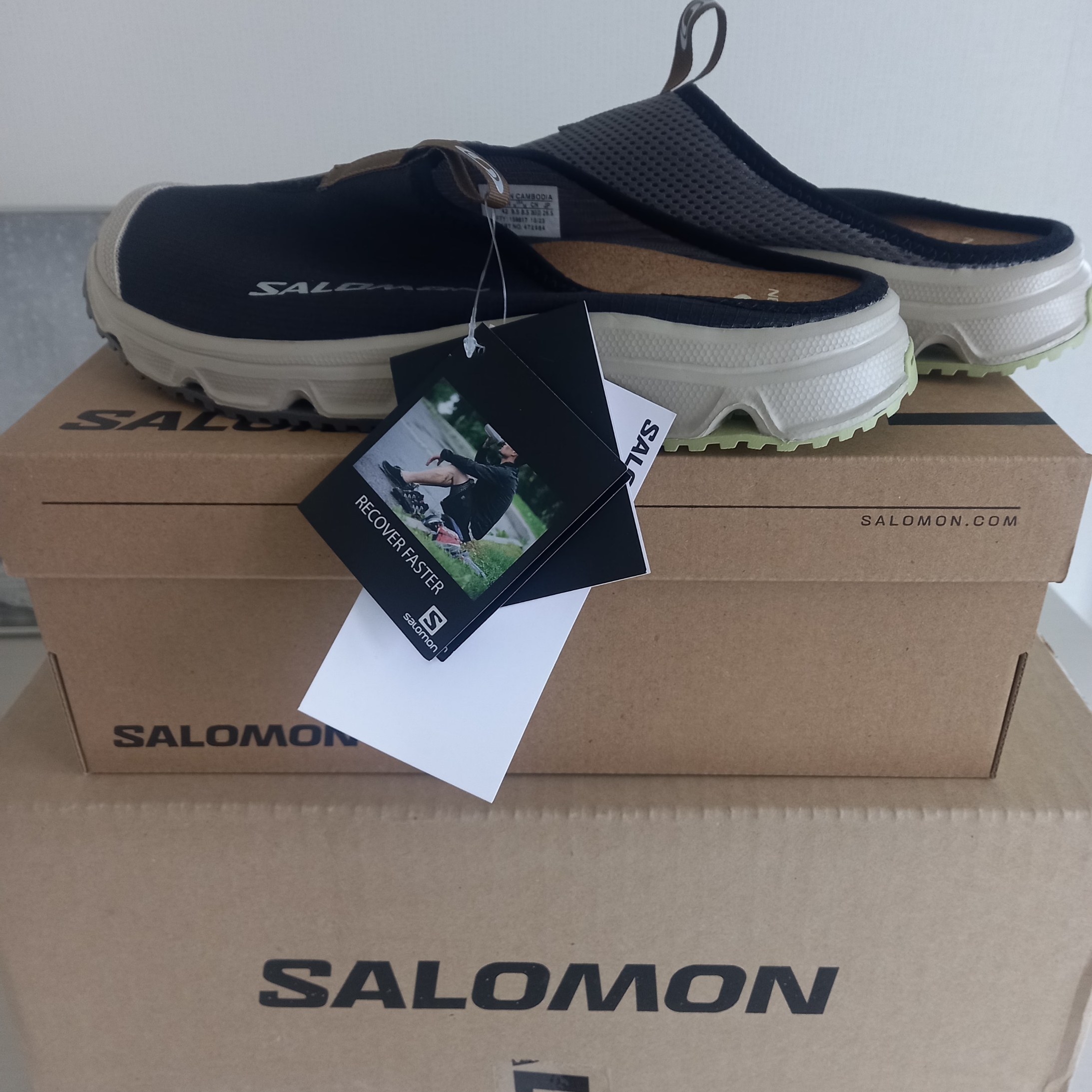 Salomon RX Slide 3.0 Black Plum Kitten, Stone Island B0943 Nylon Metal Swimming Trunk Black - 24SS 착용 스타일 - 9