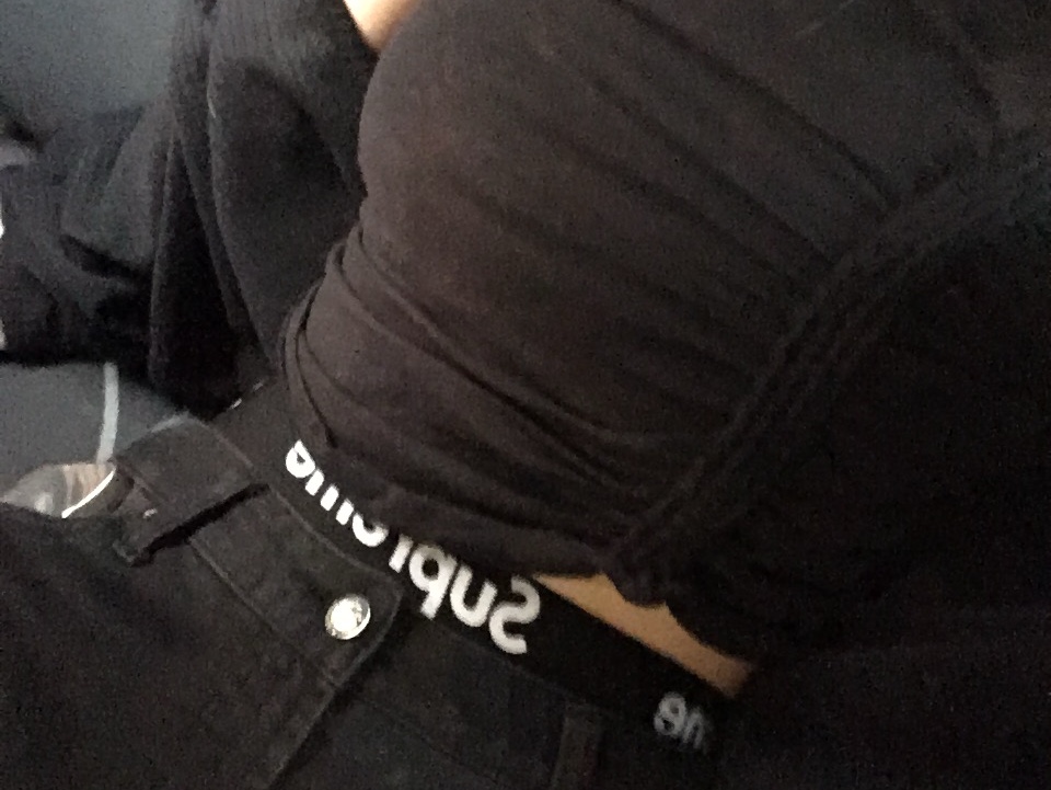 Supreme Hanes Boxer Briefs Black (4 Pack) 착용 스타일 - 2