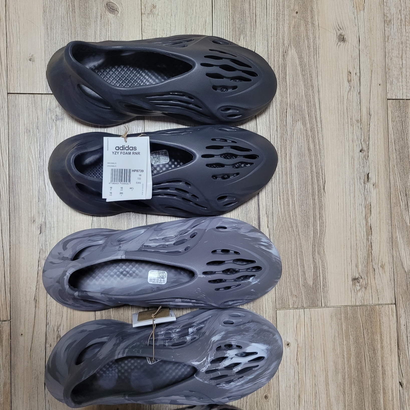 Adidas Yeezy Foam RNNR MX Granite, Adidas Yeezy Foam RNNR MX Cinder 착용 스타일 - 2