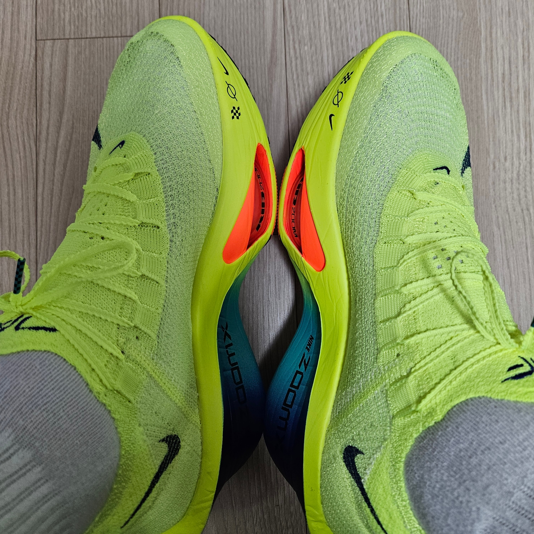 Nike Air Zoom Alphafly Next% 3 Volt 착용 스타일