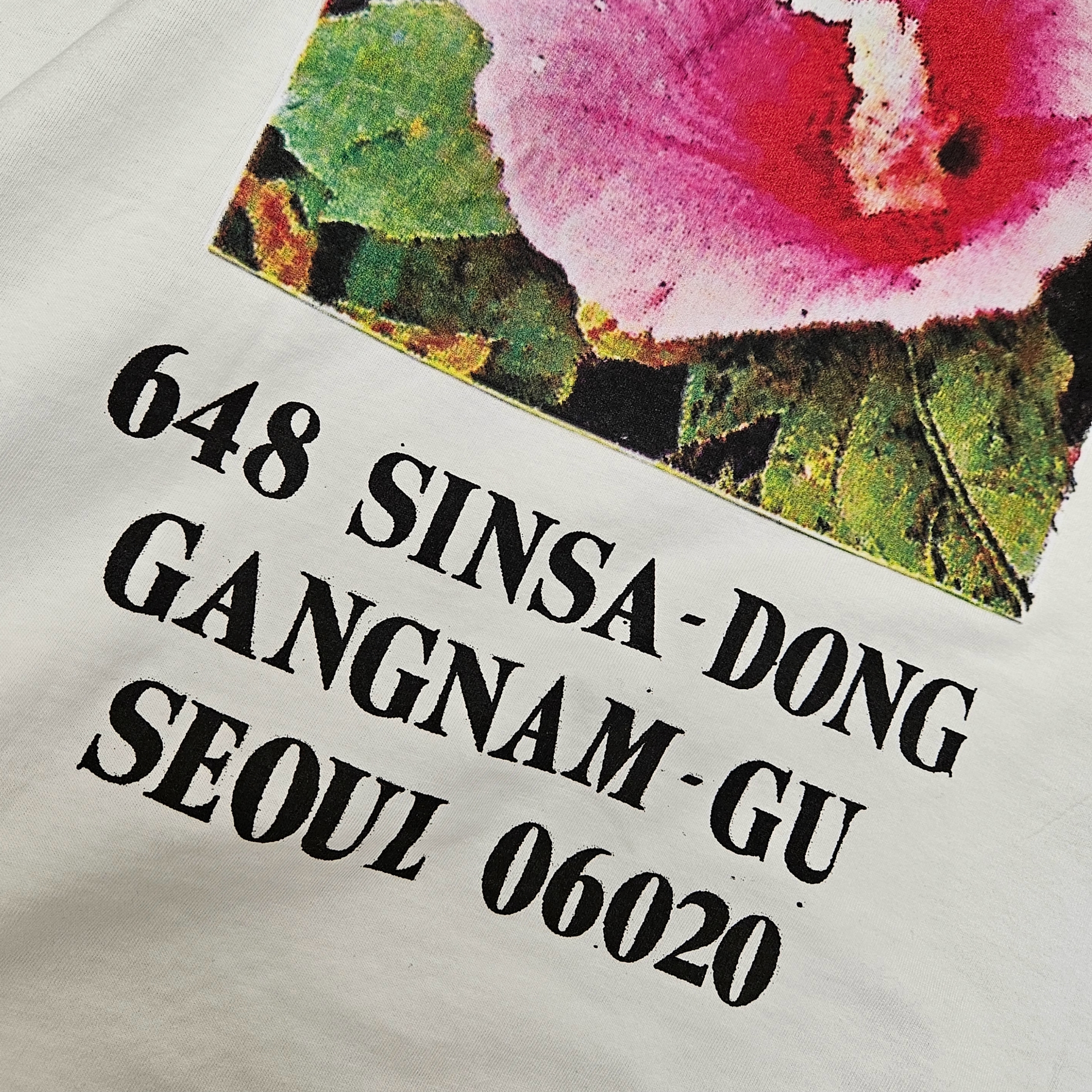 Supreme Seoul Box Logo T-Shirt White - 23FW 착용 스타일