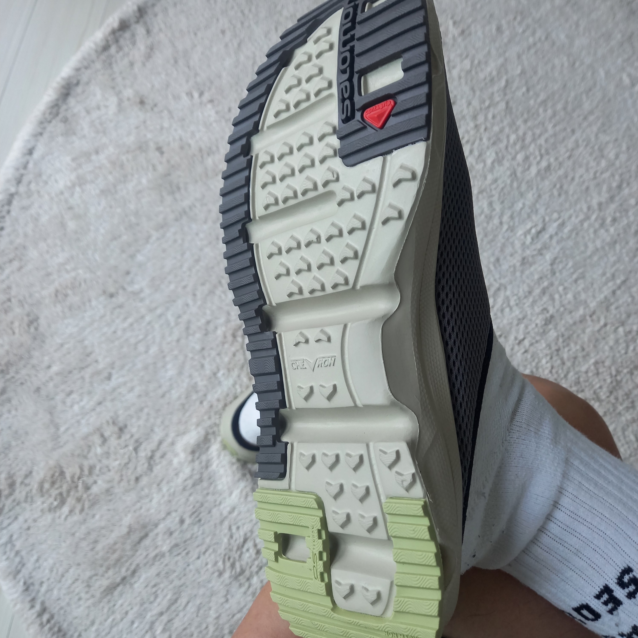 Salomon RX Slide 3.0 Black Plum Kitten, Stone Island B0943 Nylon Metal Swimming Trunk Black - 24SS 착용 스타일 - 8