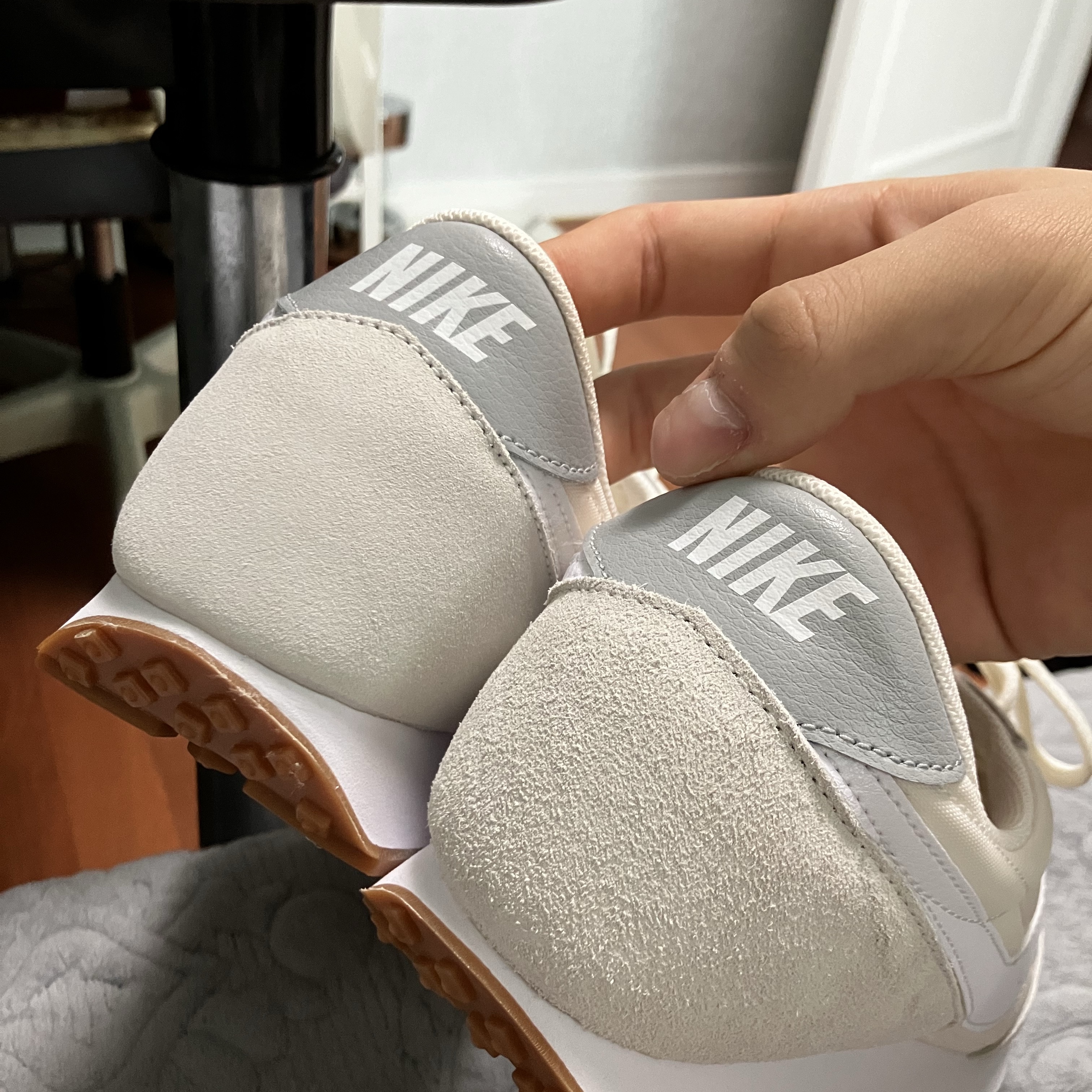 (W) Nike Daybreak Summit White 착용 스타일 - 1
