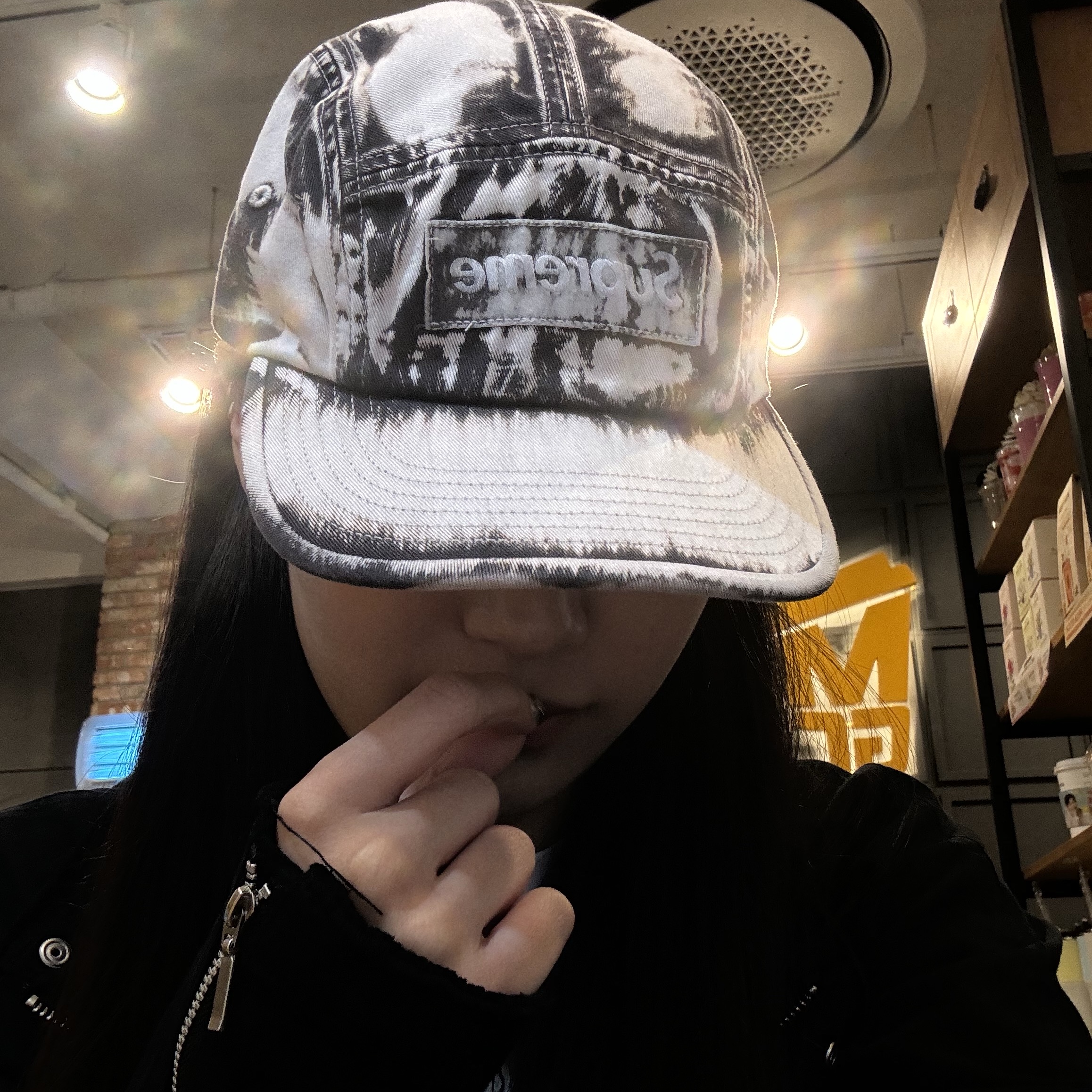 Supreme Bleached Chino Camp Cap Black - 24SS 착용 스타일