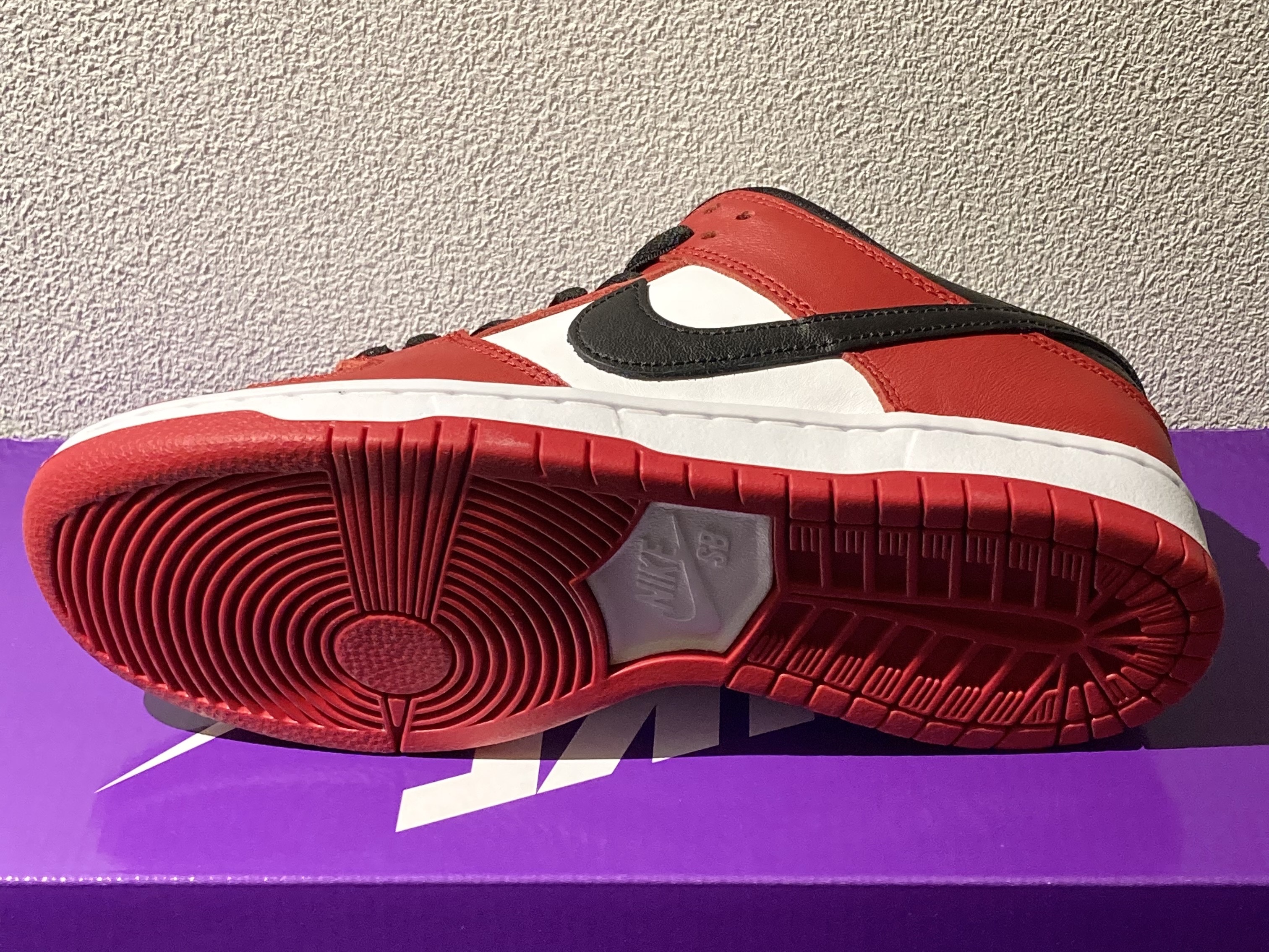 Nike SB Dunk Low Pro Chicago 착용 스타일 - 3